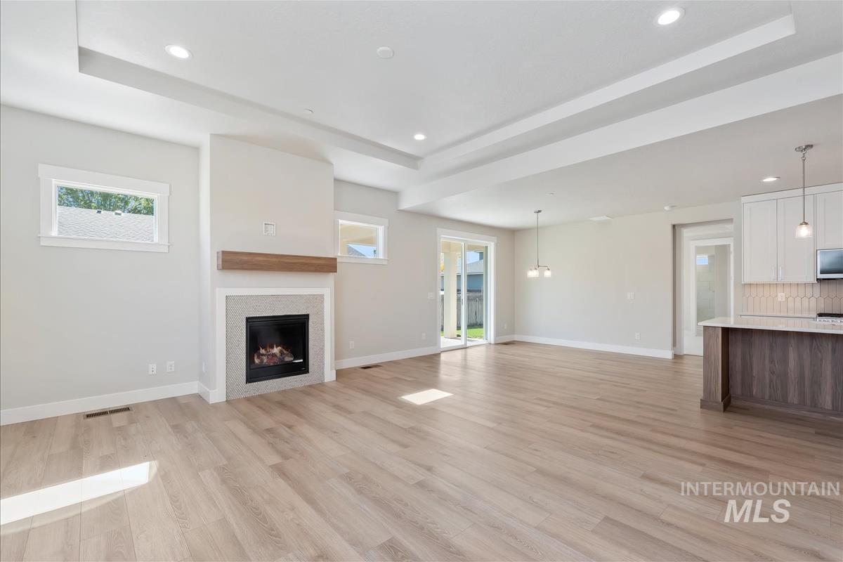 419 Hidden Mill Ct, Middleton, Idaho 83644, 3 Bedrooms, 2 Bathrooms, Residential For Sale, Price $549,900,MLS 98952995