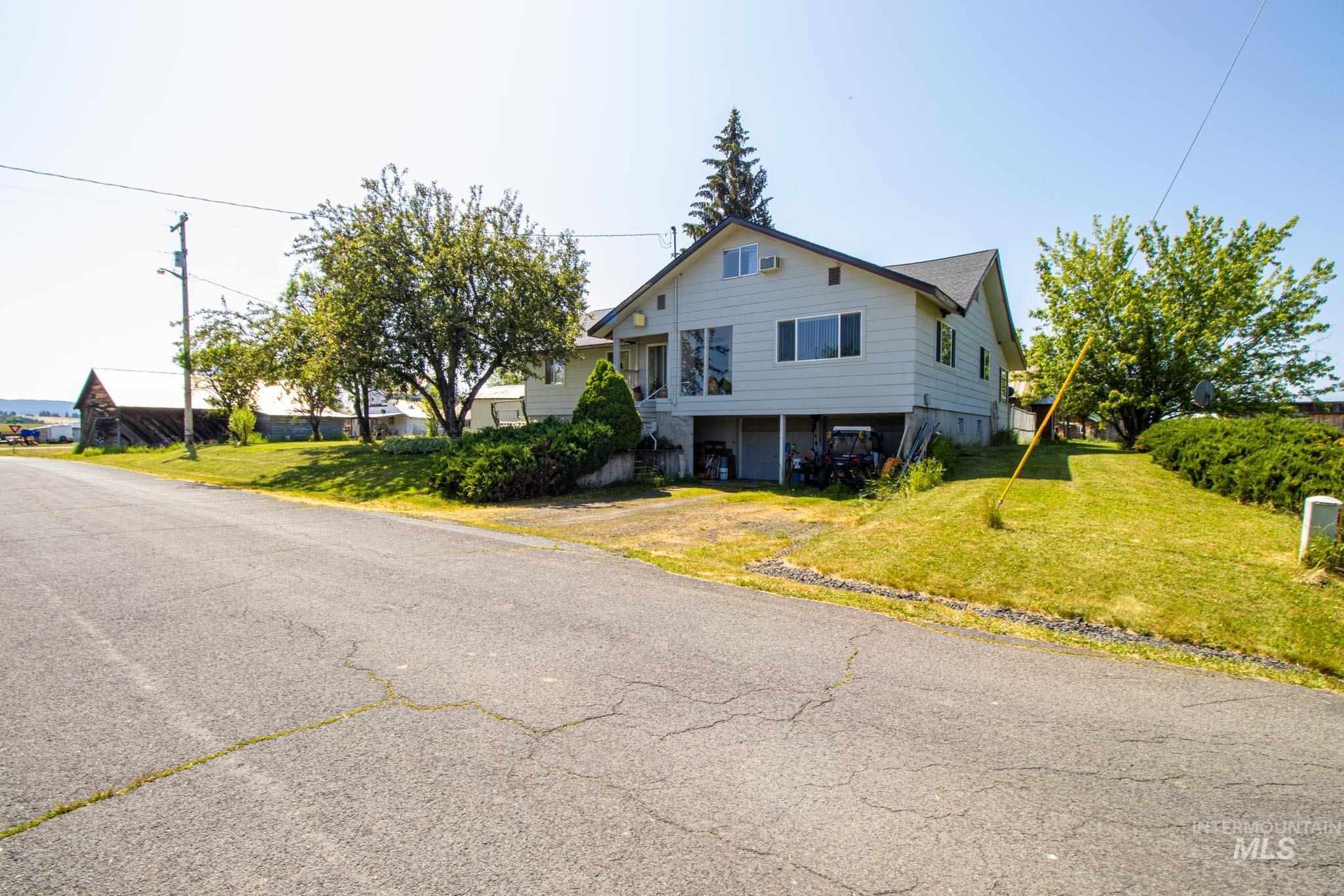 105 Weippe Ave, Weippe, Idaho 83553, 6 Bedrooms, 4 Bathrooms, Residential For Sale, Price $375,000, 98952996