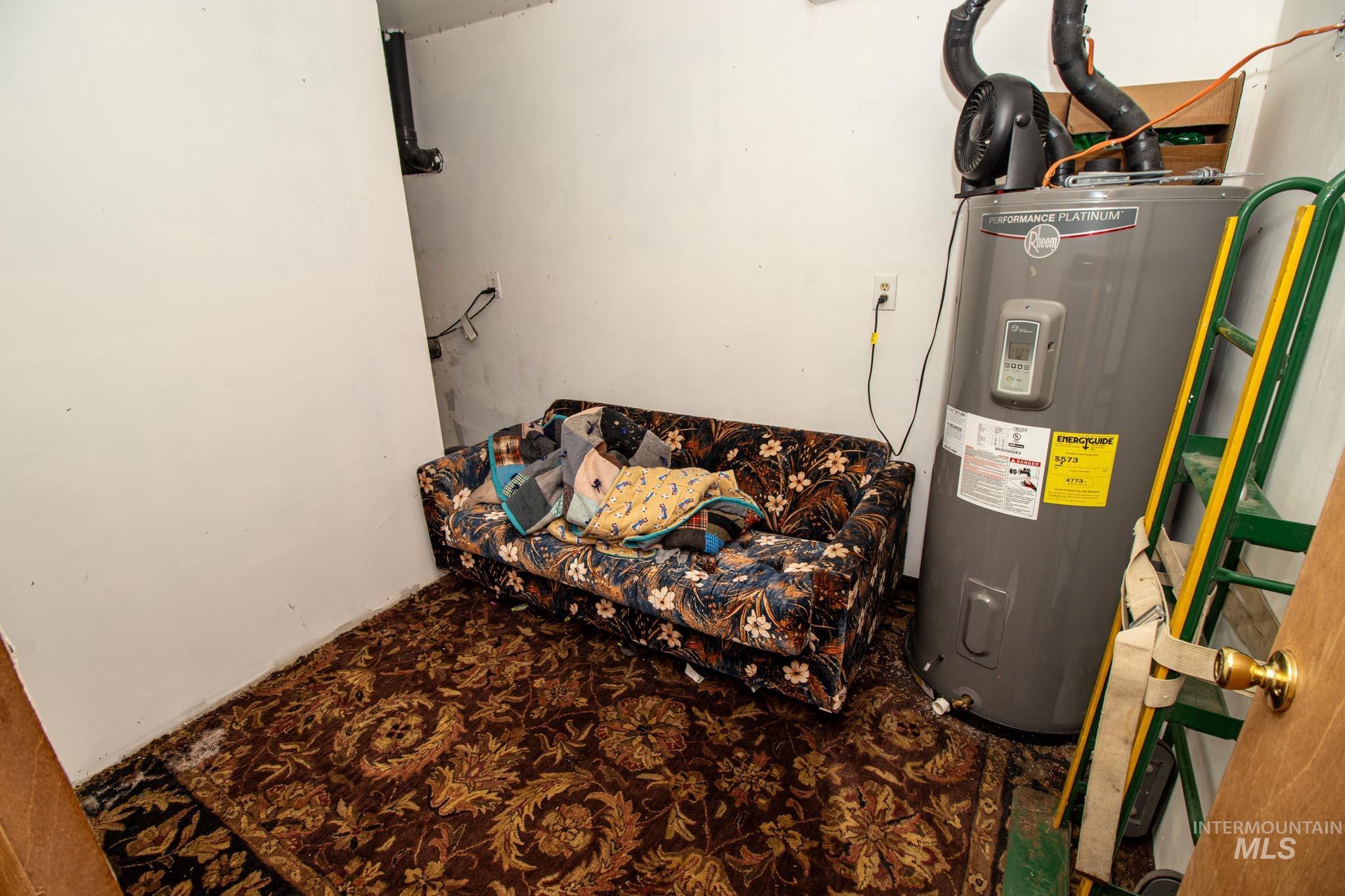 105 Weippe Ave, Weippe, Idaho 83553, 6 Bedrooms, 4 Bathrooms, Residential For Sale, Price $375,000, 98952996