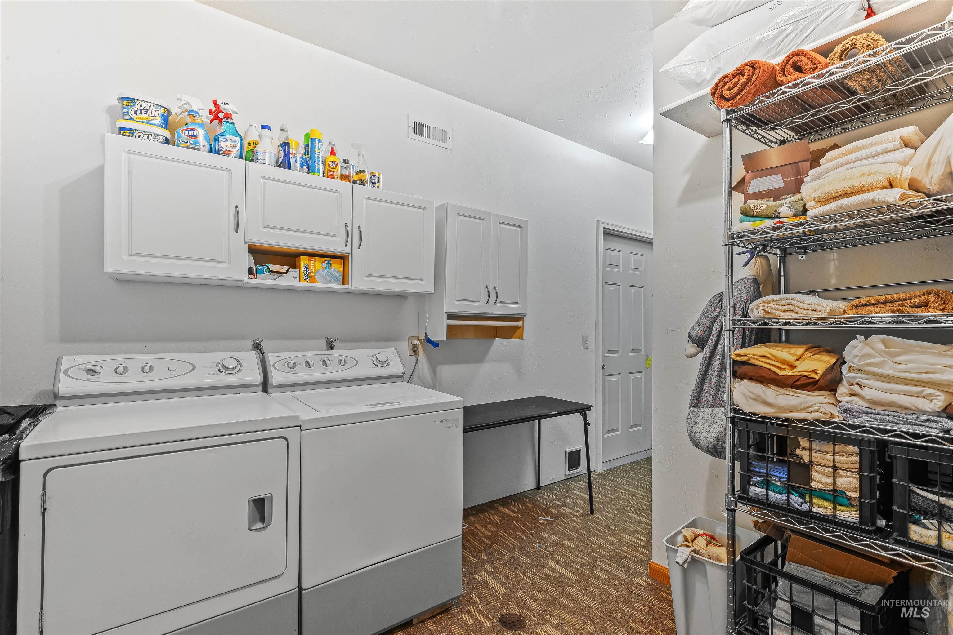 302 Berger St, Riggins, Idaho 83549, 3 Bedrooms, 3 Bathrooms, Residential Income For Sale, Price $1,300,000,MLS 98953017