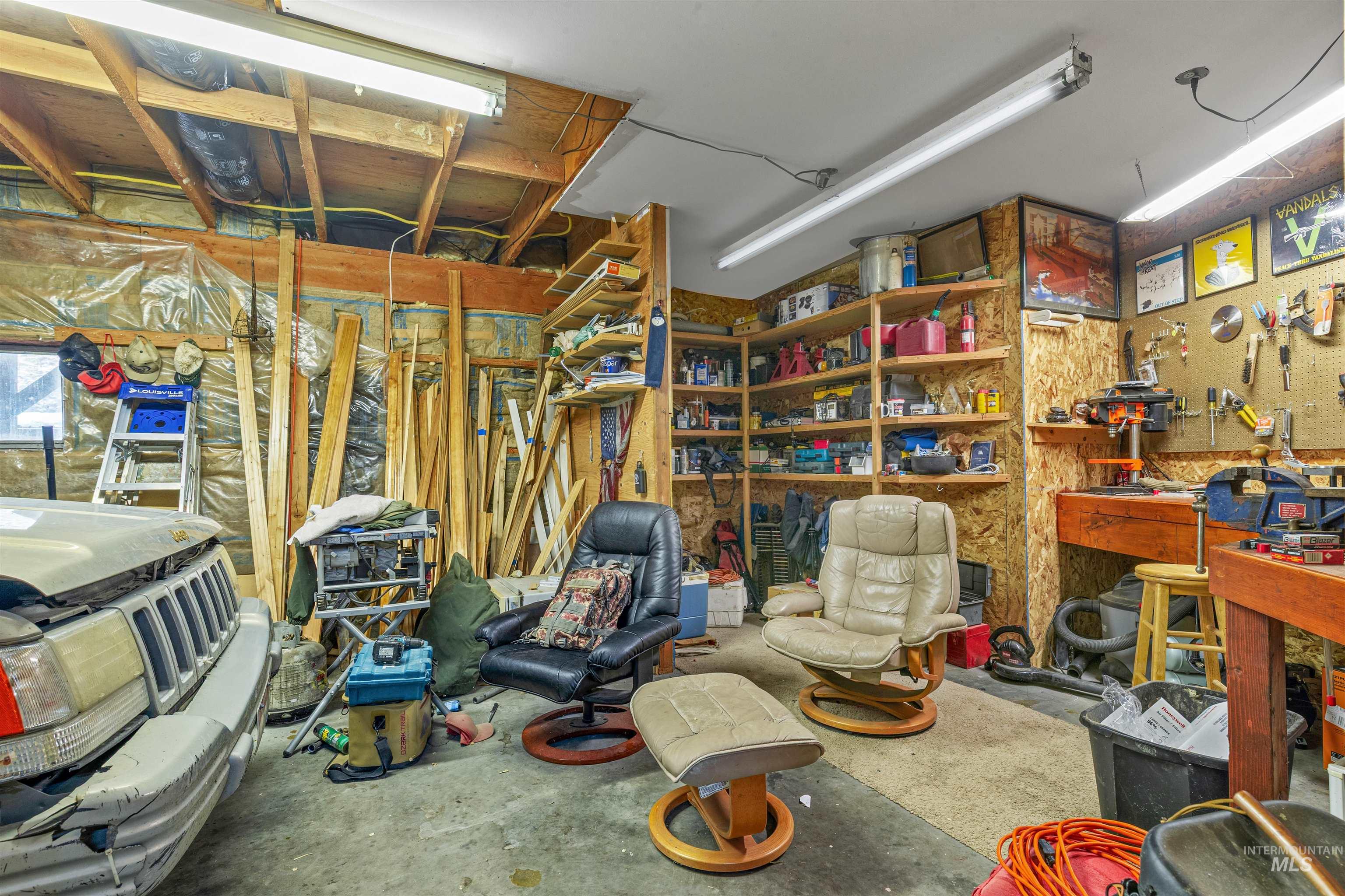 302 Berger St, Riggins, Idaho 83549, 3 Bedrooms, 3 Bathrooms, Residential Income For Sale, Price $1,300,000,MLS 98953017