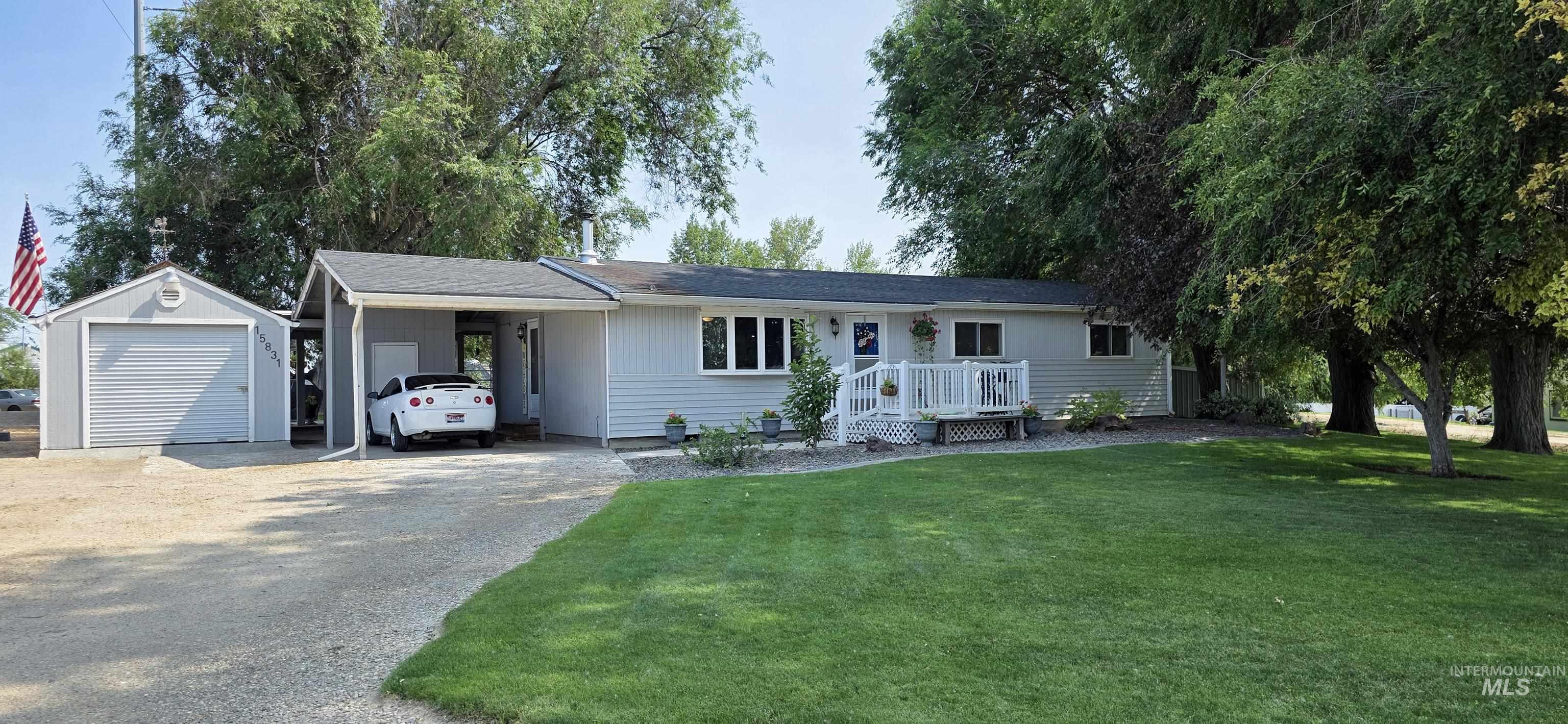 15831 Richway Dr, Caldwell, Idaho 83607, 3 Bedrooms, 2 Bathrooms, Residential For Sale, Price $420,000,MLS 98953037