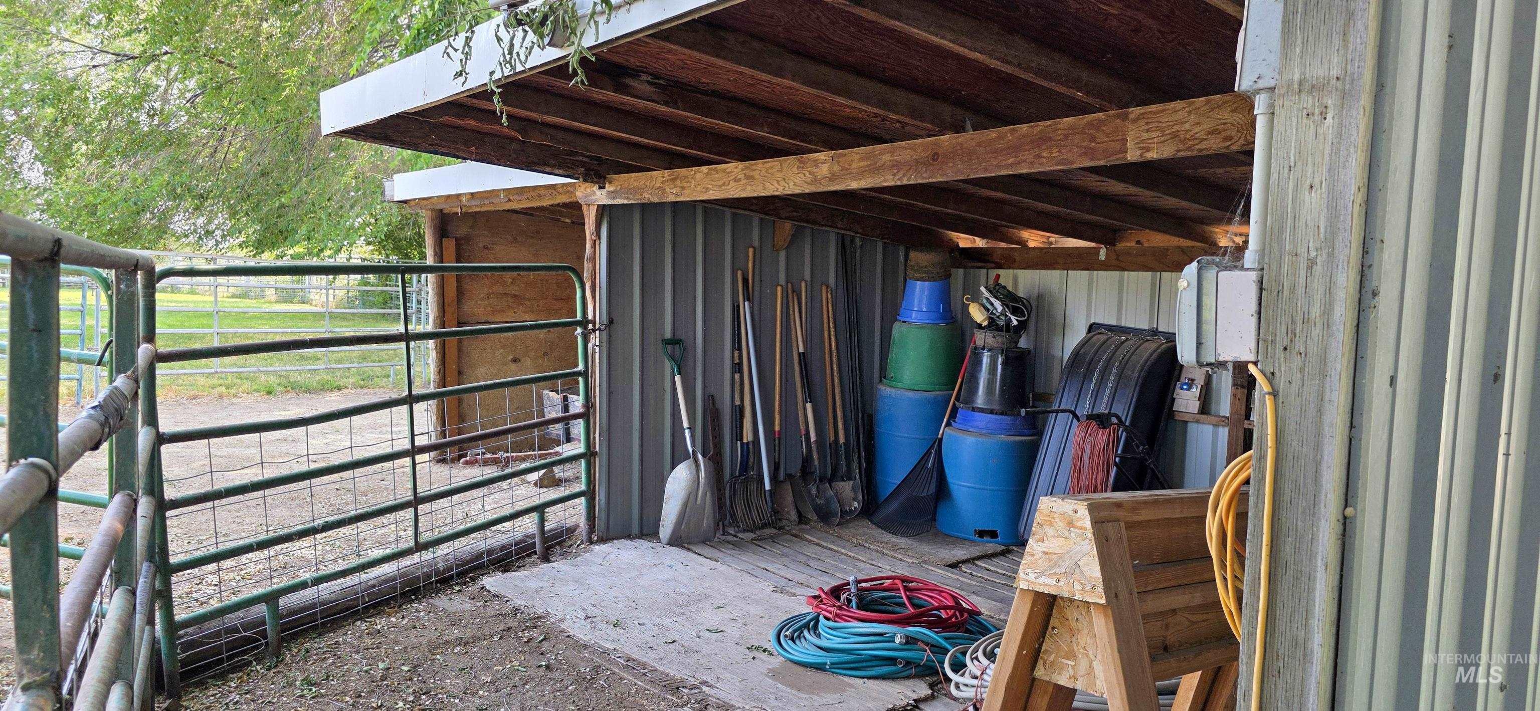 15831 Richway Dr, Caldwell, Idaho 83607, 3 Bedrooms, 2 Bathrooms, Residential For Sale, Price $420,000,MLS 98953037