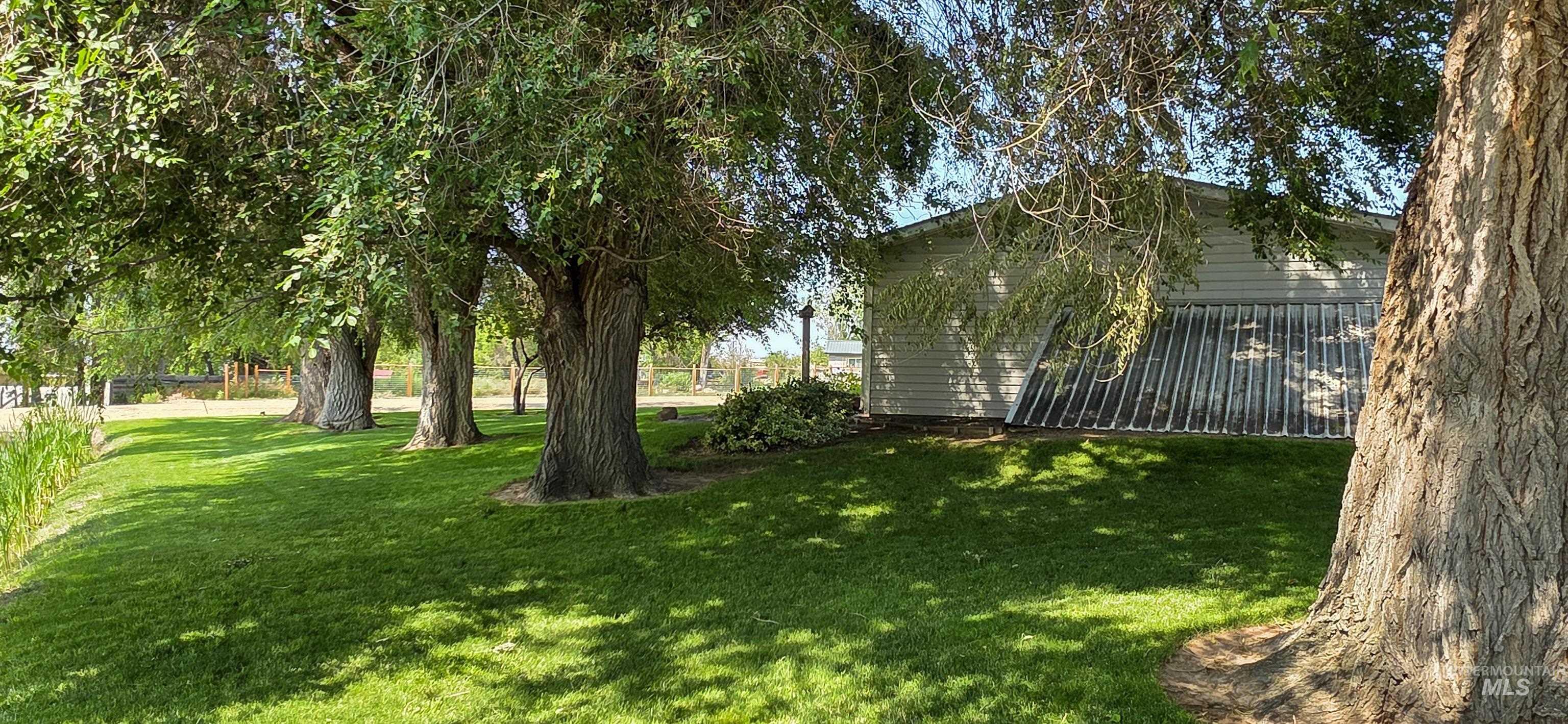 15831 Richway Dr, Caldwell, Idaho 83607, 3 Bedrooms, 2 Bathrooms, Residential For Sale, Price $420,000,MLS 98953037