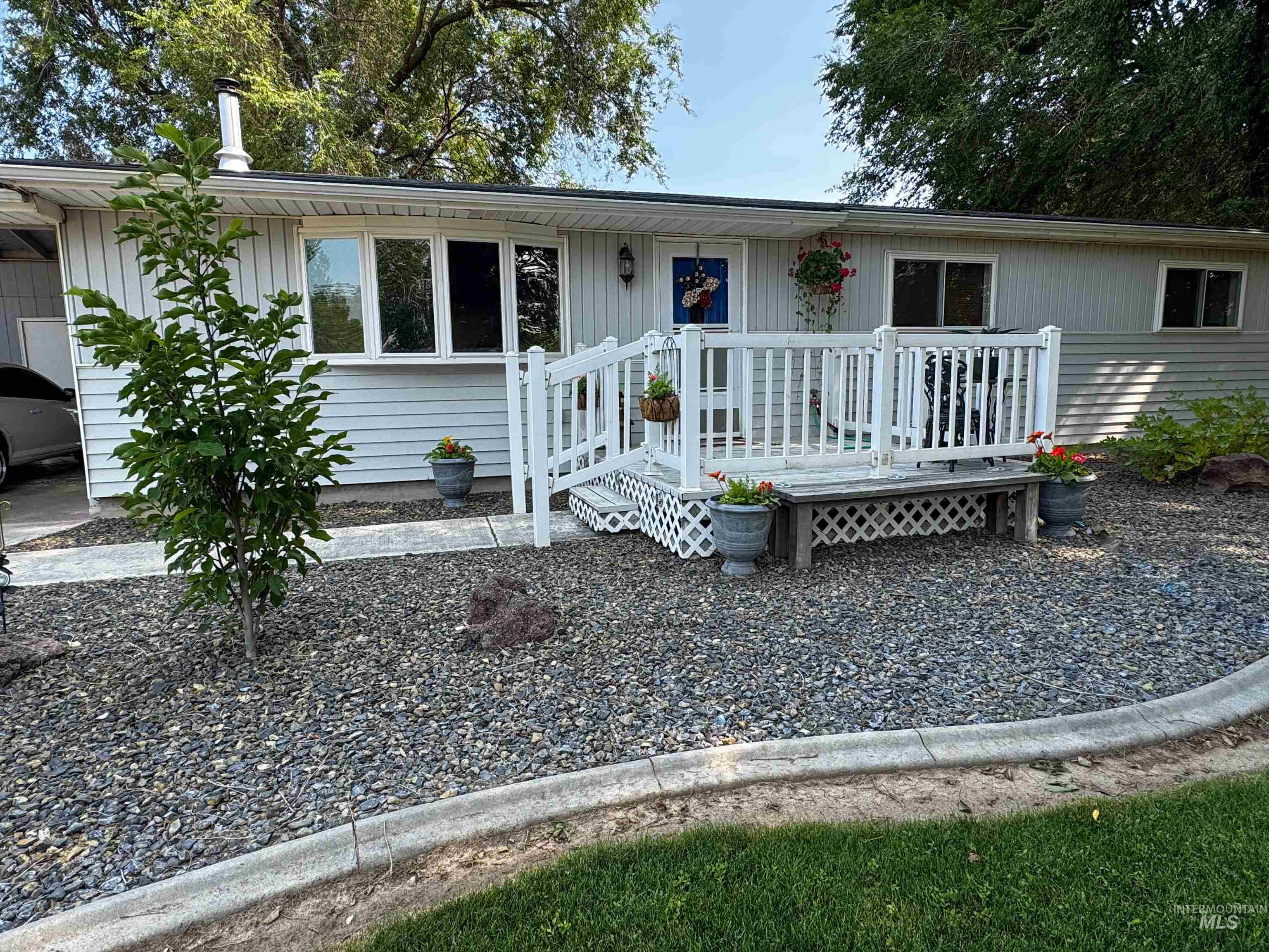 15831 Richway Dr, Caldwell, Idaho 83607, 3 Bedrooms, 2 Bathrooms, Residential For Sale, Price $420,000,MLS 98953037
