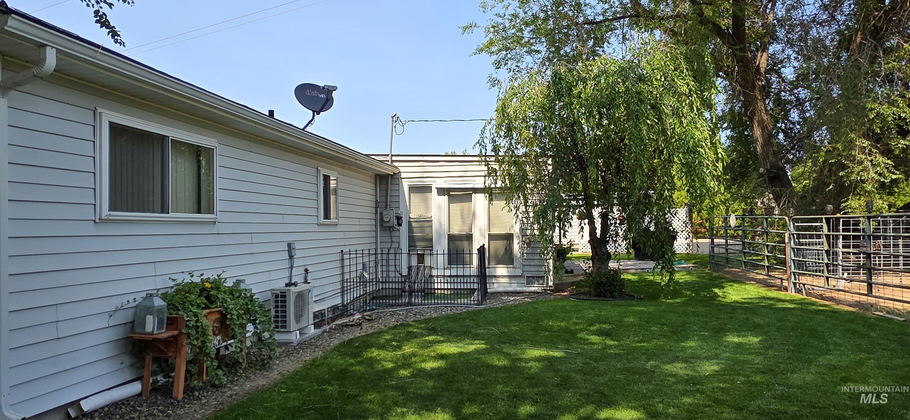 15831 Richway Dr, Caldwell, Idaho 83607, 3 Bedrooms, 2 Bathrooms, Residential For Sale, Price $420,000,MLS 98953037