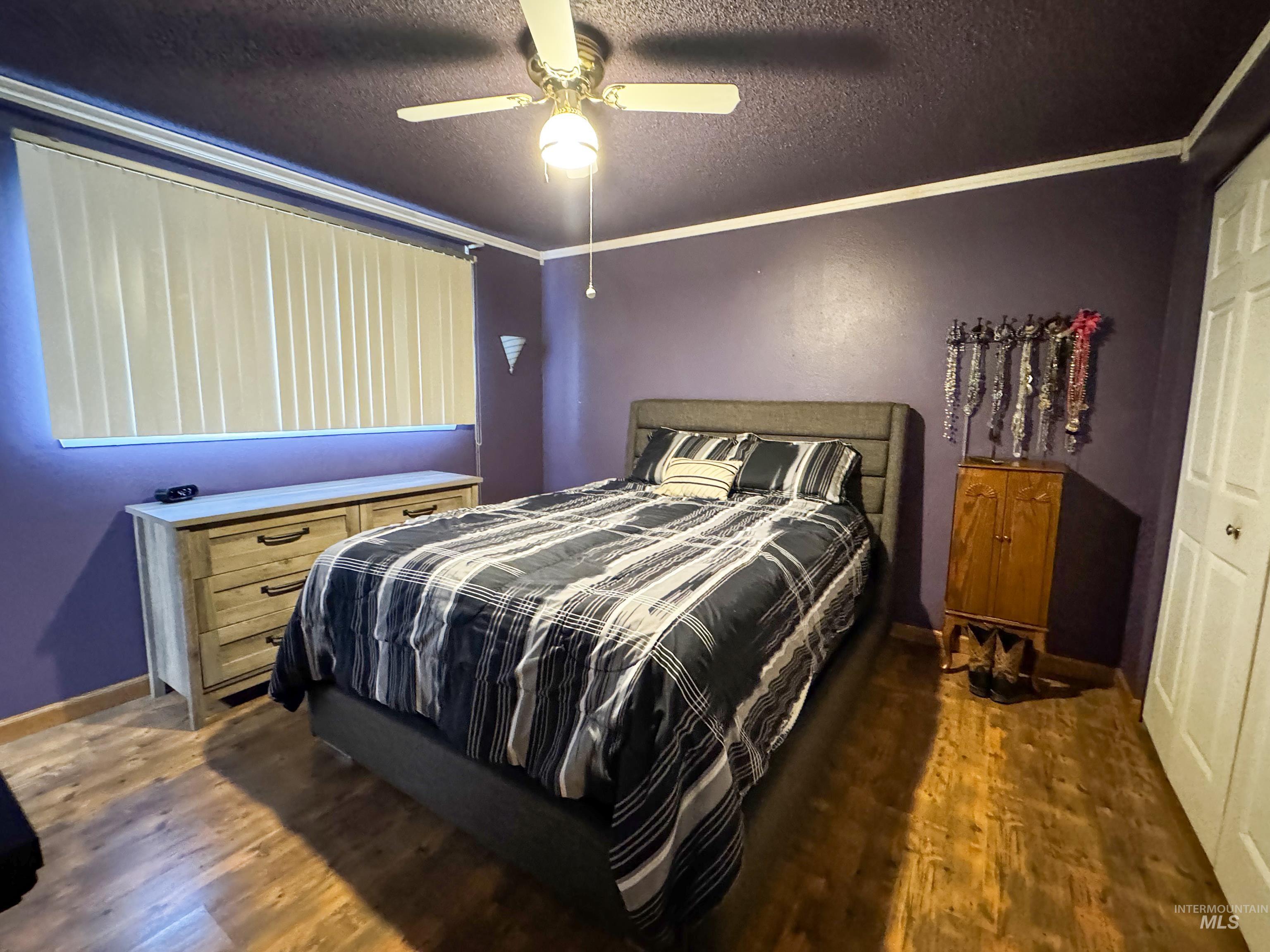 15831 Richway Dr, Caldwell, Idaho 83607, 3 Bedrooms, 2 Bathrooms, Residential For Sale, Price $420,000,MLS 98953037