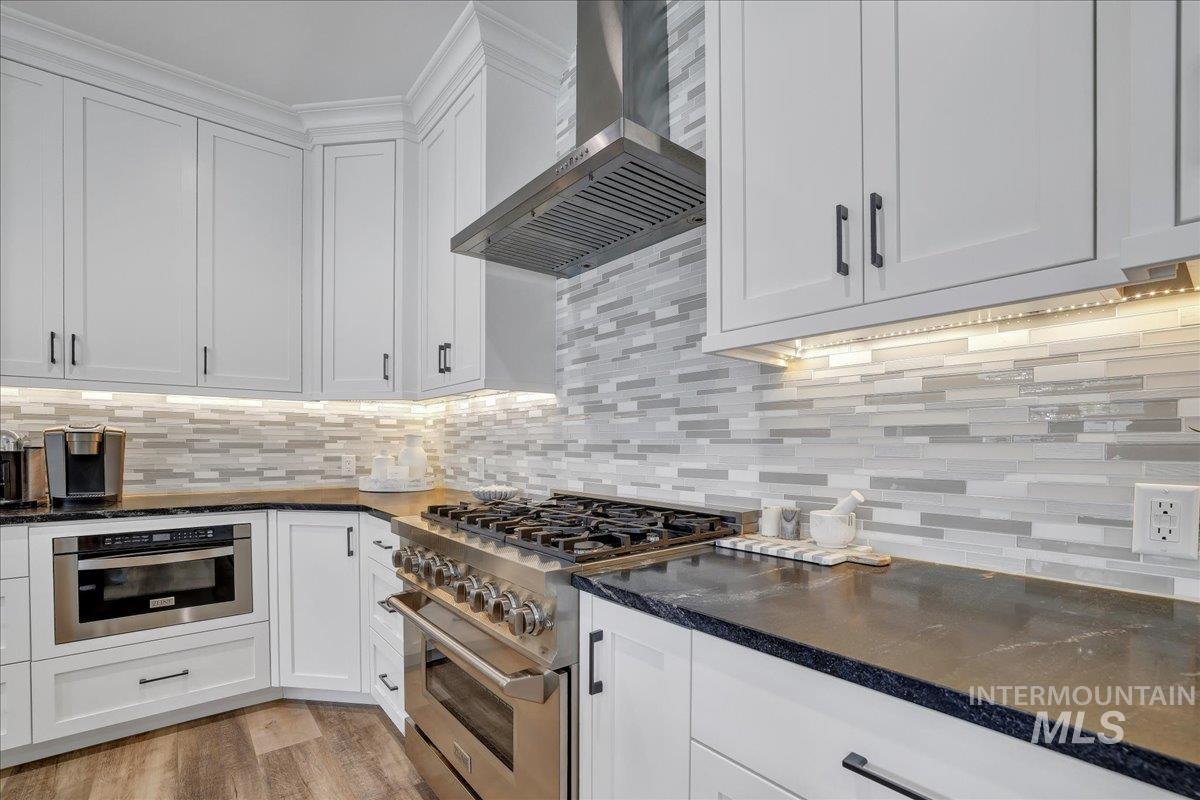 2078 Red Rock Way, Twin Falls, Idaho 83301, 5 Bedrooms, 3.5 Bathrooms, Residential For Sale, Price $699,000,MLS 98953044