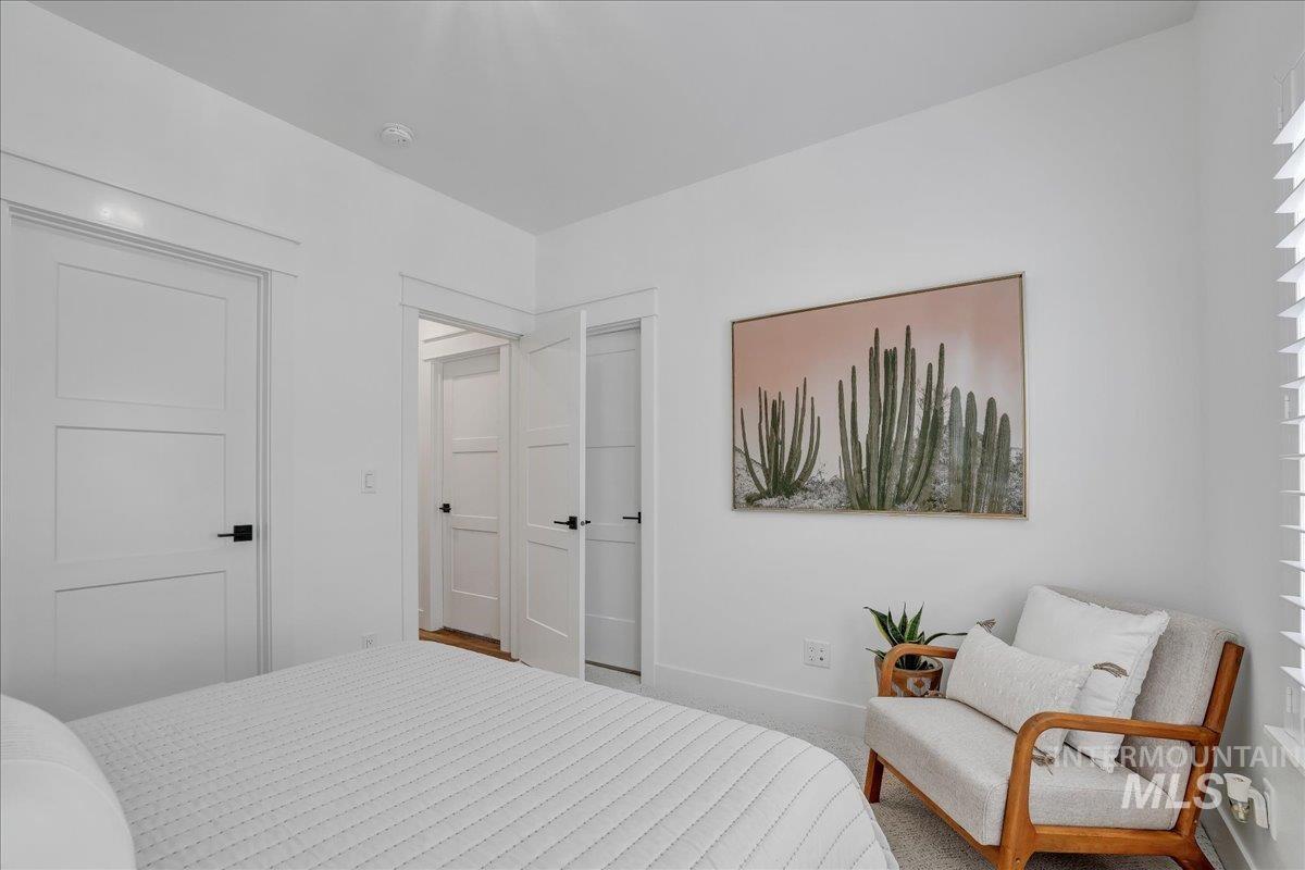 2078 Red Rock Way, Twin Falls, Idaho 83301, 5 Bedrooms, 3.5 Bathrooms, Residential For Sale, Price $699,000,MLS 98953044