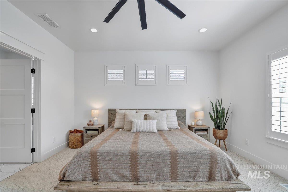 2078 Red Rock Way, Twin Falls, Idaho 83301, 5 Bedrooms, 3.5 Bathrooms, Residential For Sale, Price $699,000,MLS 98953044