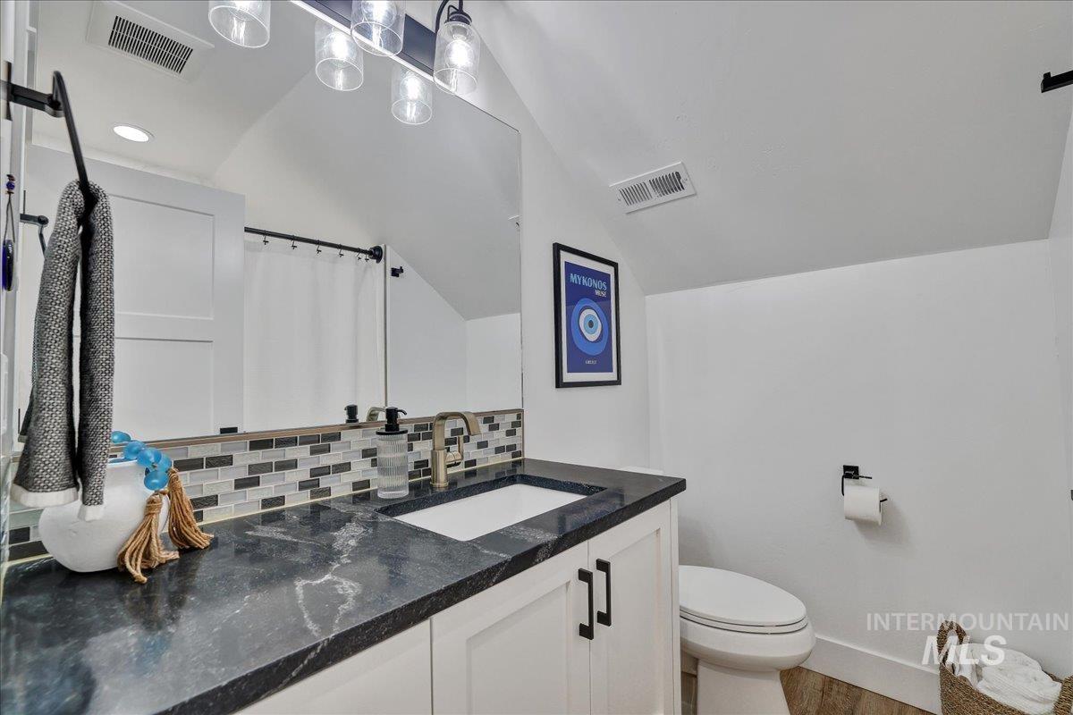 2078 Red Rock Way, Twin Falls, Idaho 83301, 5 Bedrooms, 3.5 Bathrooms, Residential For Sale, Price $699,000,MLS 98953044