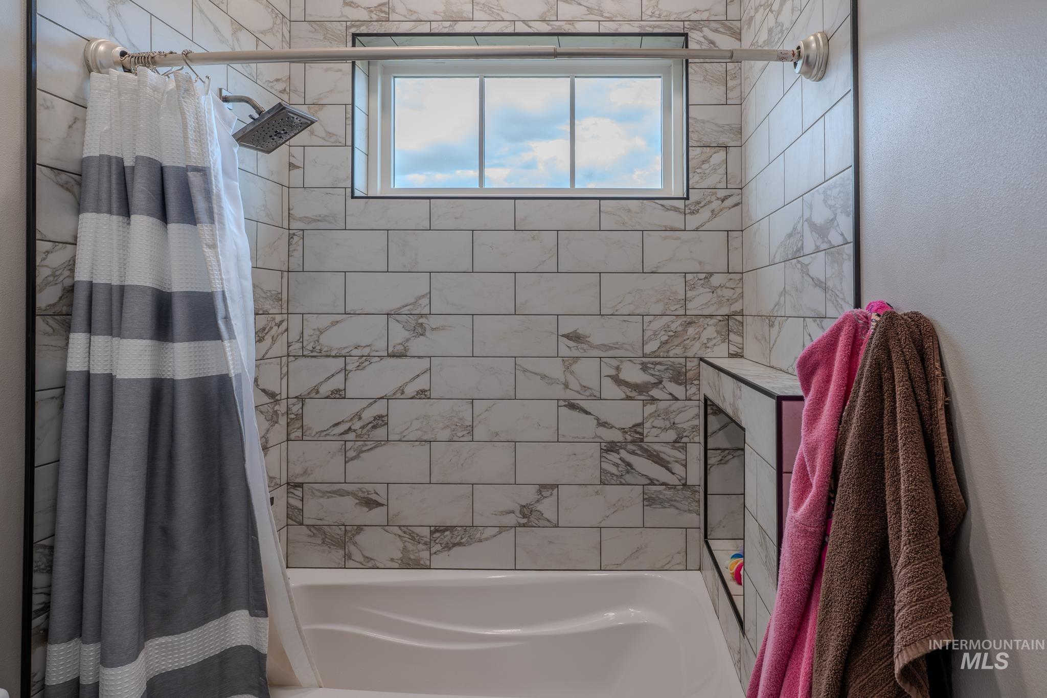 2244 Park Avenue, Lewiston, Idaho 83501, 6 Bedrooms, 7 Bathrooms, Residential For Sale, Price $1,450,000,MLS 98953102