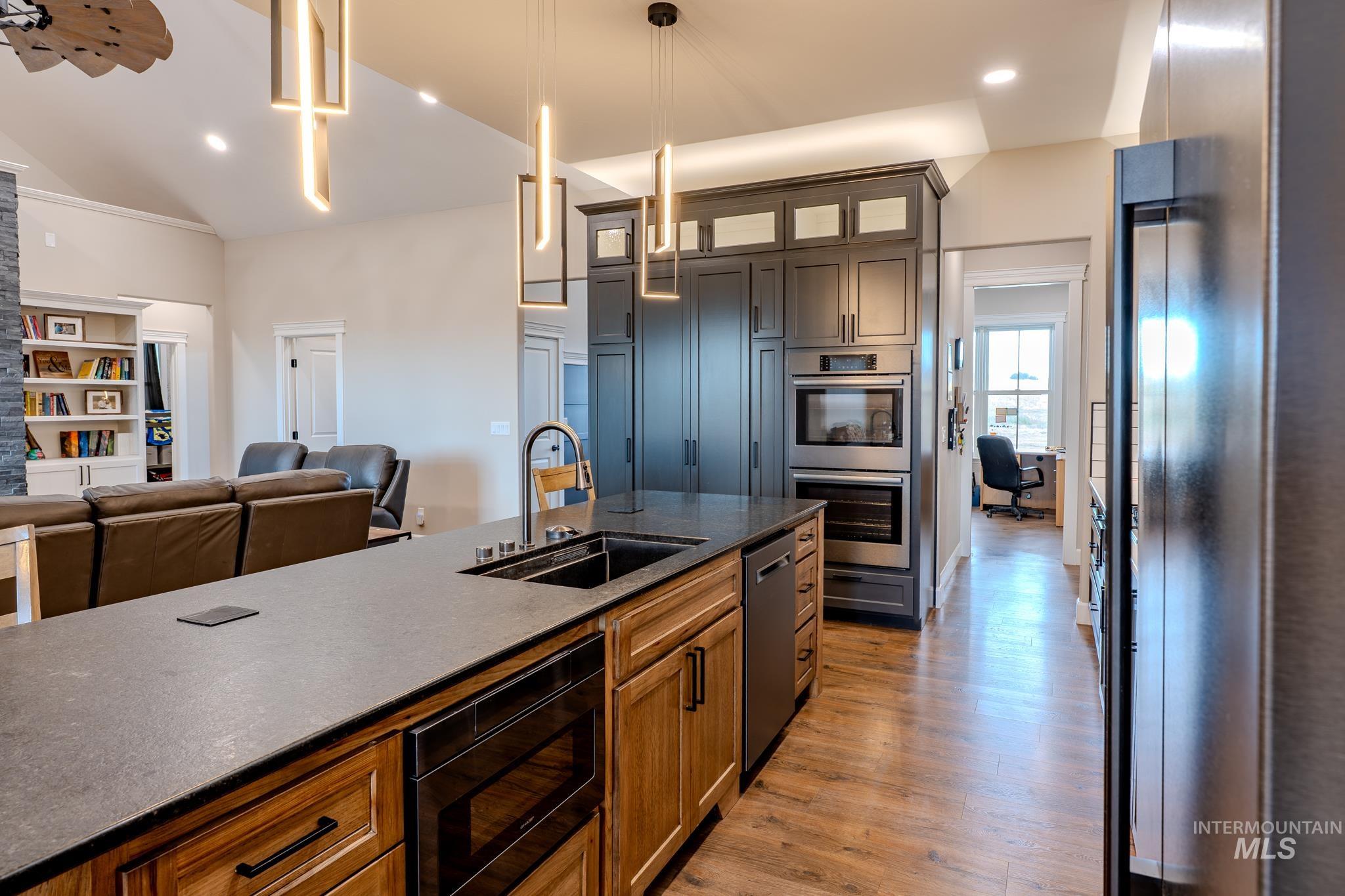 2244 Park Avenue, Lewiston, Idaho 83501, 6 Bedrooms, 7 Bathrooms, Residential For Sale, Price $1,450,000,MLS 98953102