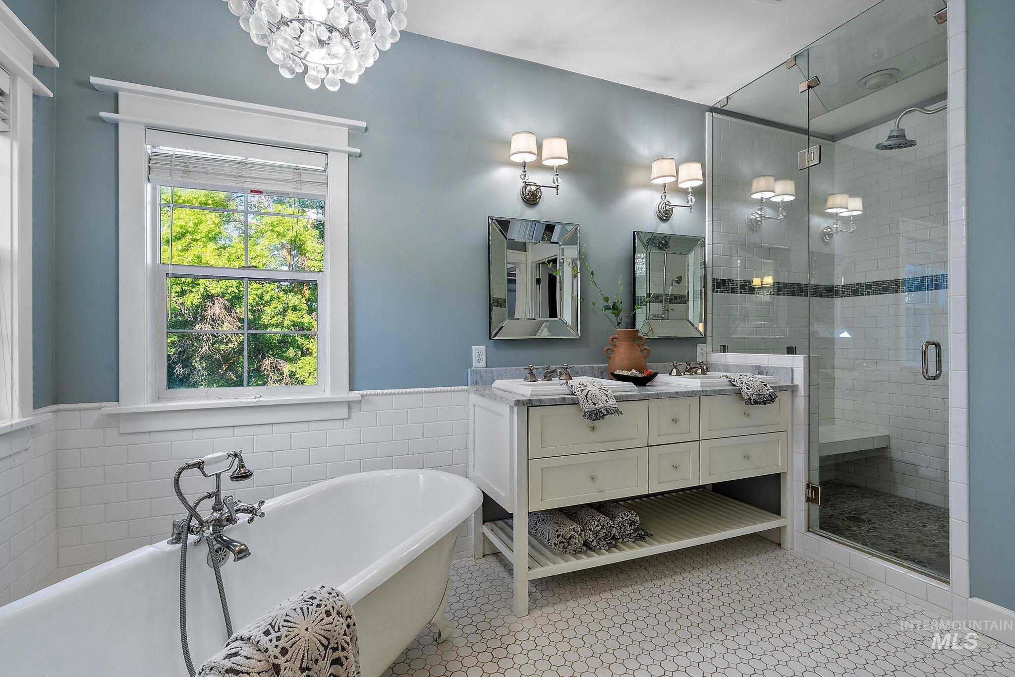 515 N Sierra View Dr, Eagle, Idaho 83616, 5 Bedrooms, 4.5 Bathrooms, Residential For Sale, Price $1,799,990,MLS 98953113