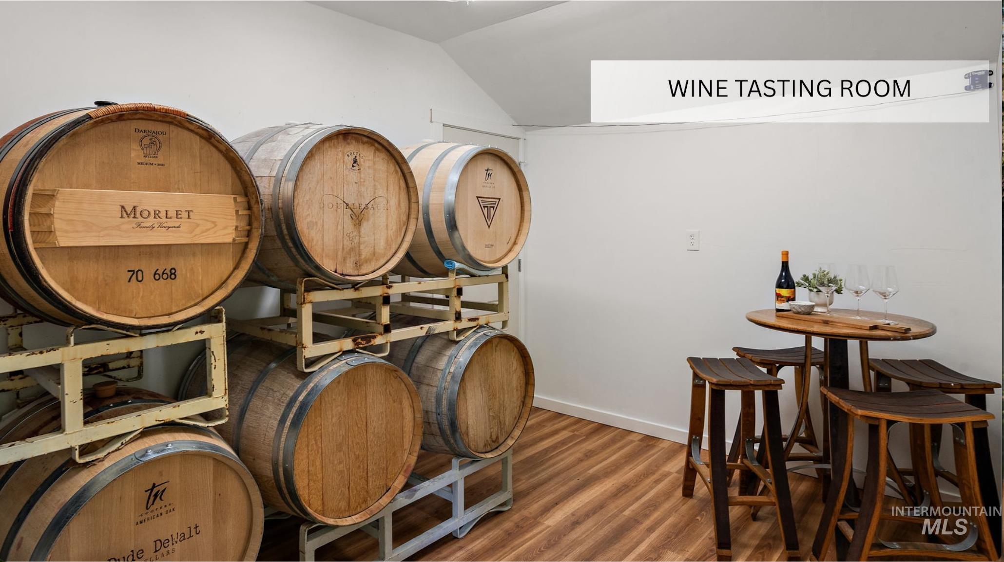 515 N Sierra View Dr, Eagle, Idaho 83616, 5 Bedrooms, 4.5 Bathrooms, Residential For Sale, Price $1,799,990,MLS 98953113