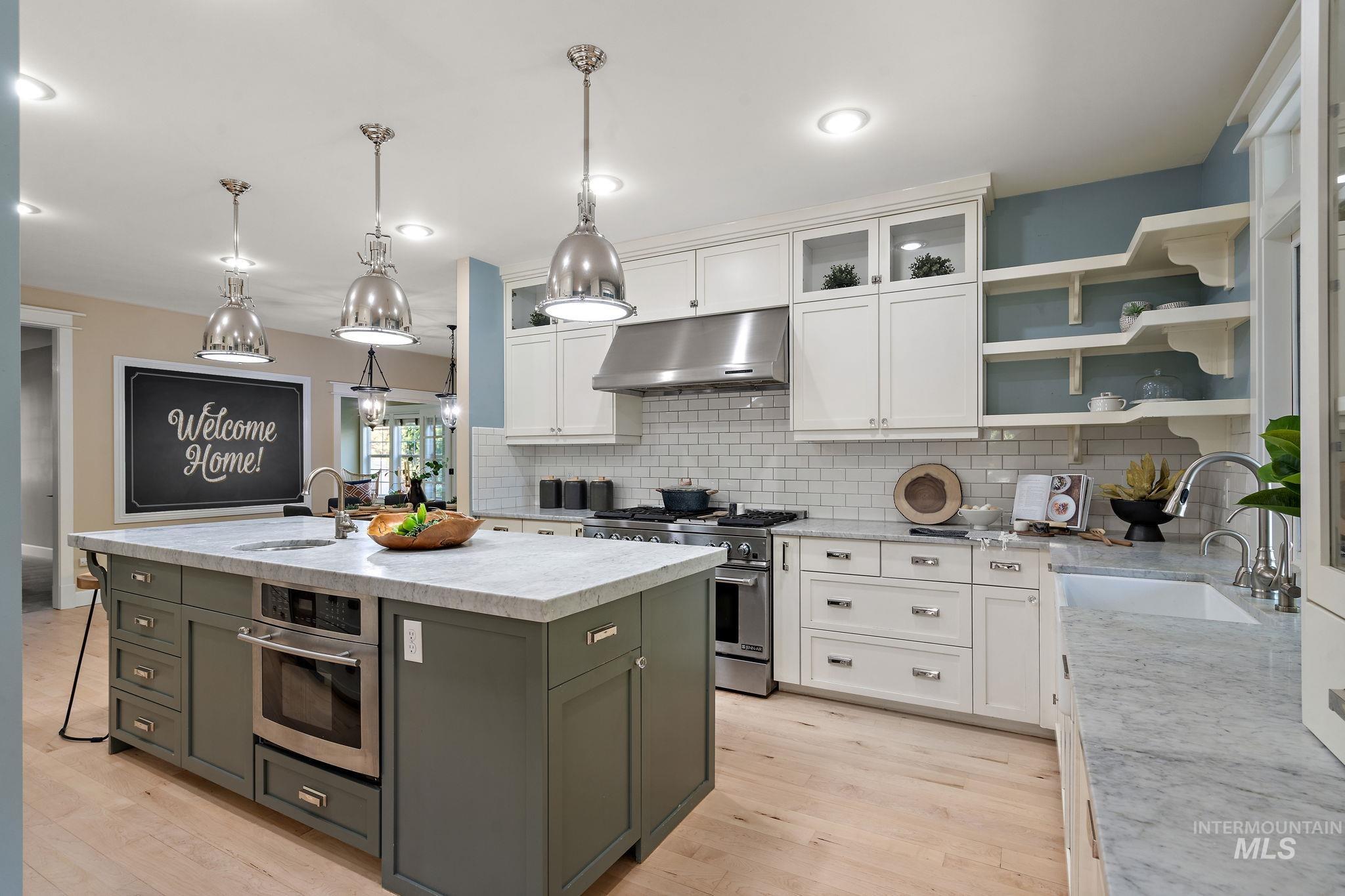 515 N Sierra View Dr, Eagle, Idaho 83616, 5 Bedrooms, 4.5 Bathrooms, Residential For Sale, Price $1,799,990,MLS 98953113