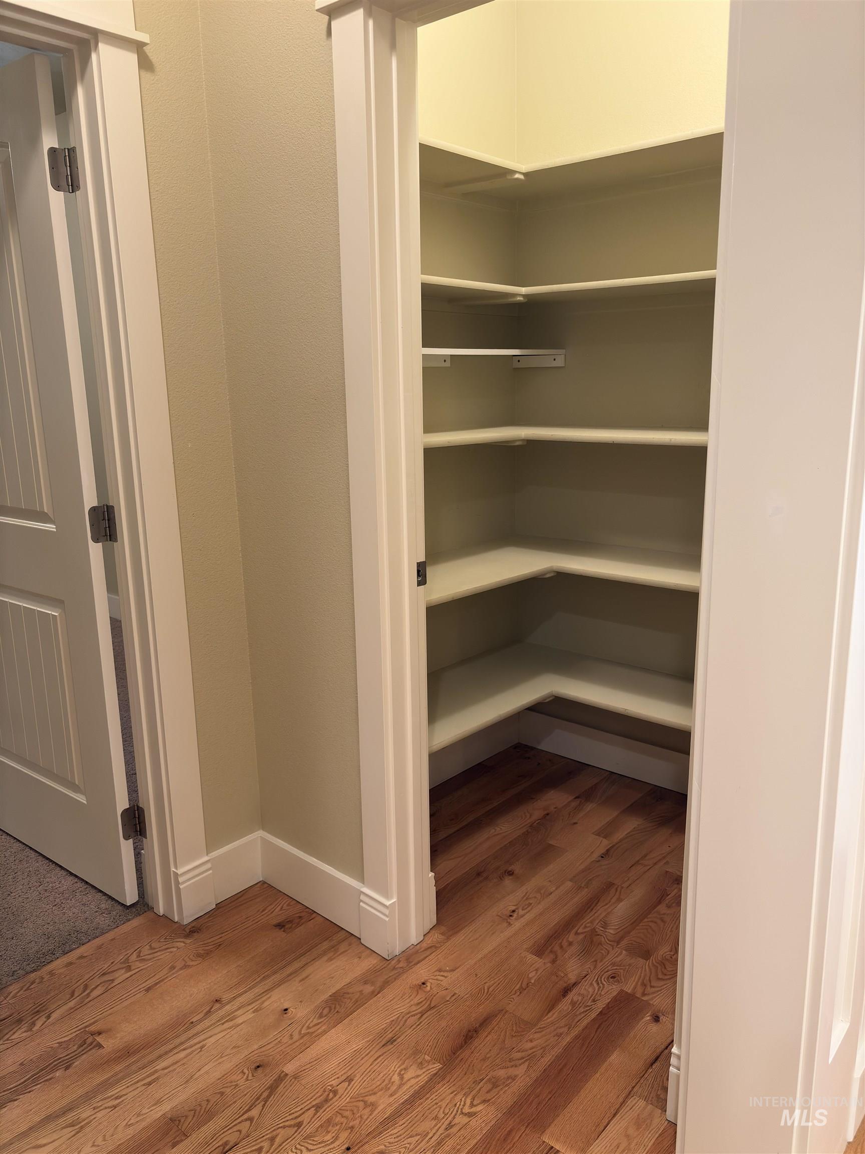 2310 W Herron Loop, Nampa, Idaho 83686, 3 Bedrooms, 2 Bathrooms, Residential For Sale, Price $474,900,MLS 98953130