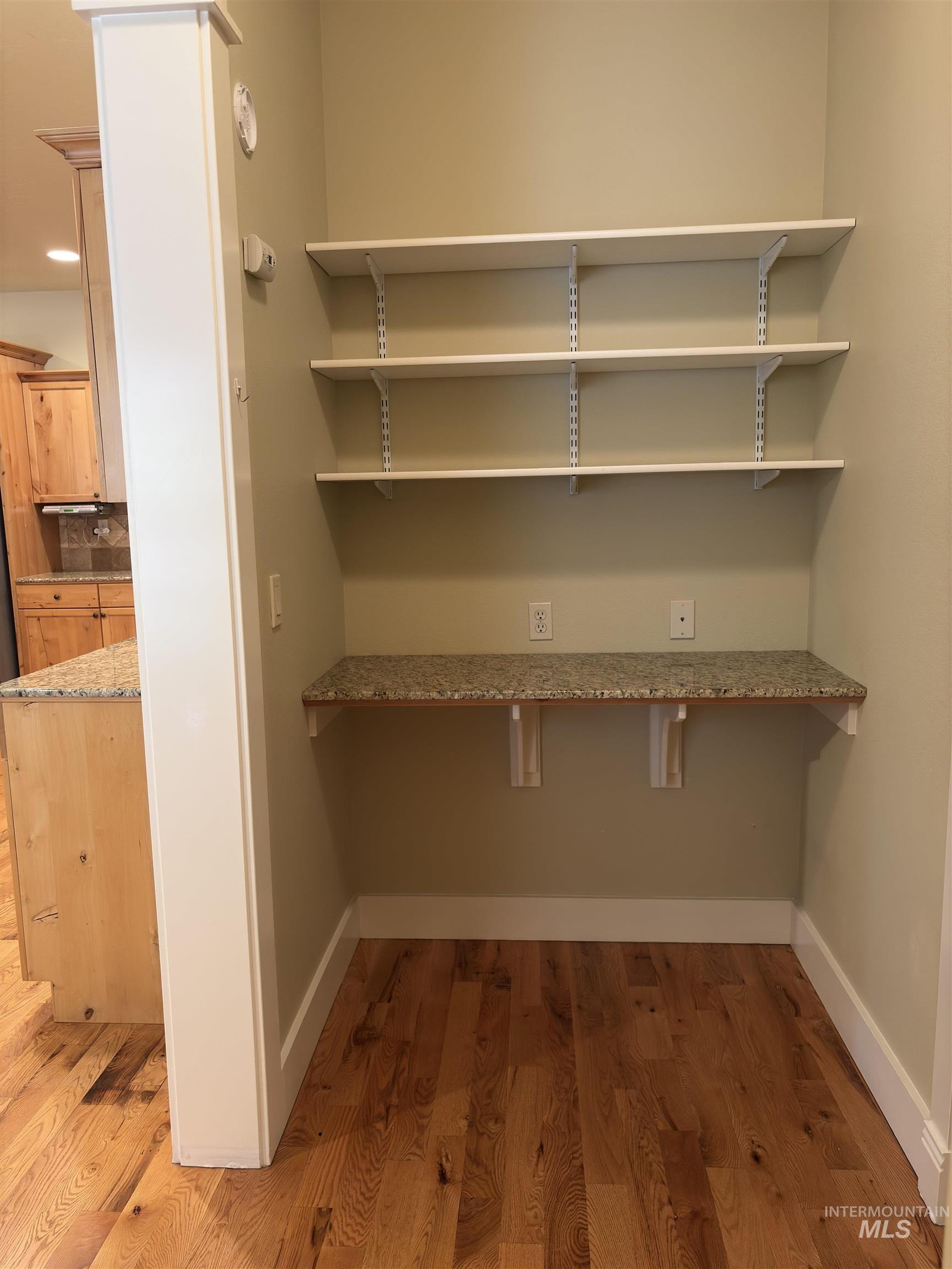 2310 W Herron Loop, Nampa, Idaho 83686, 3 Bedrooms, 2 Bathrooms, Residential For Sale, Price $474,900,MLS 98953130