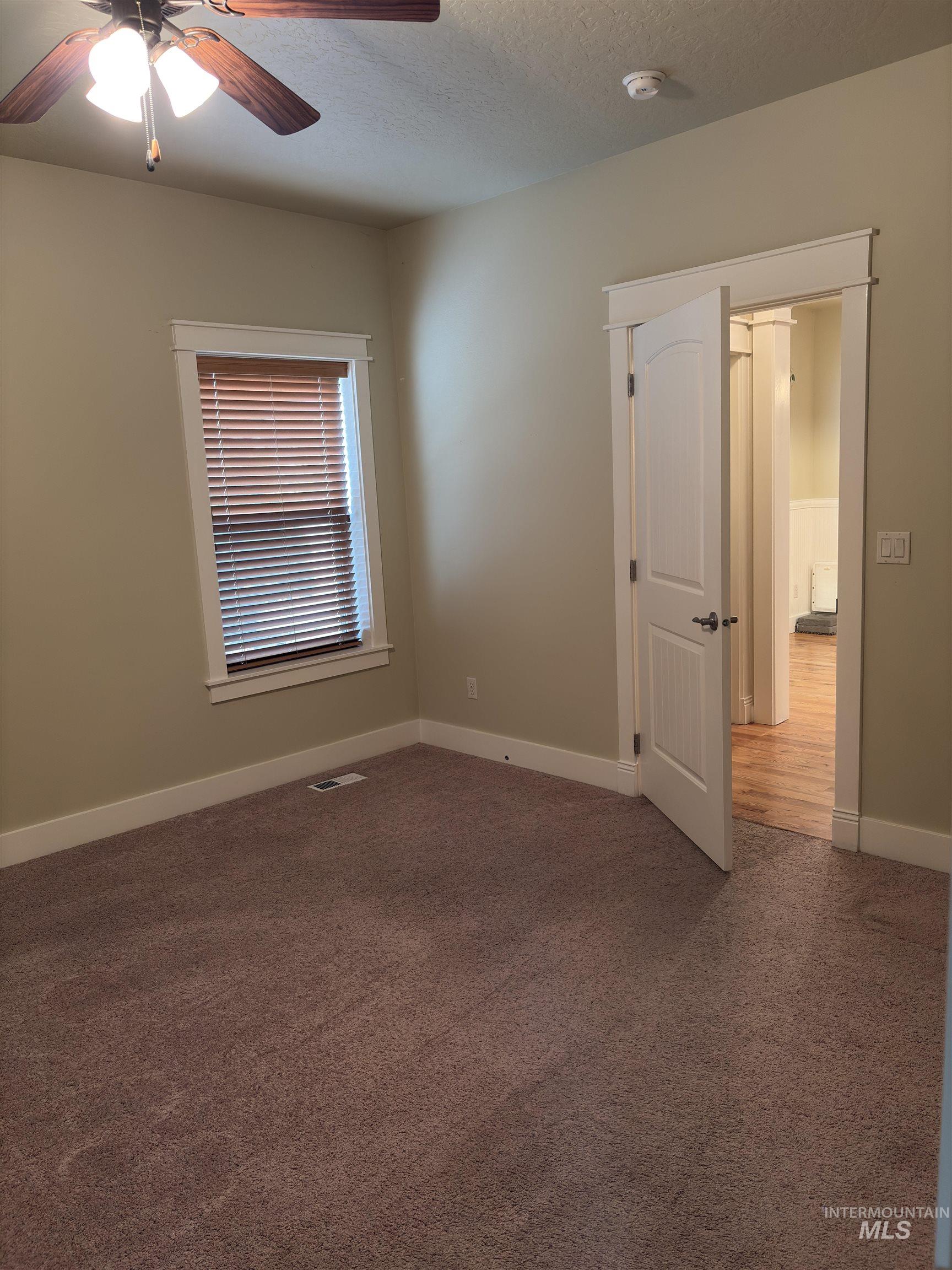 2310 W Herron Loop, Nampa, Idaho 83686, 3 Bedrooms, 2 Bathrooms, Residential For Sale, Price $474,900,MLS 98953130