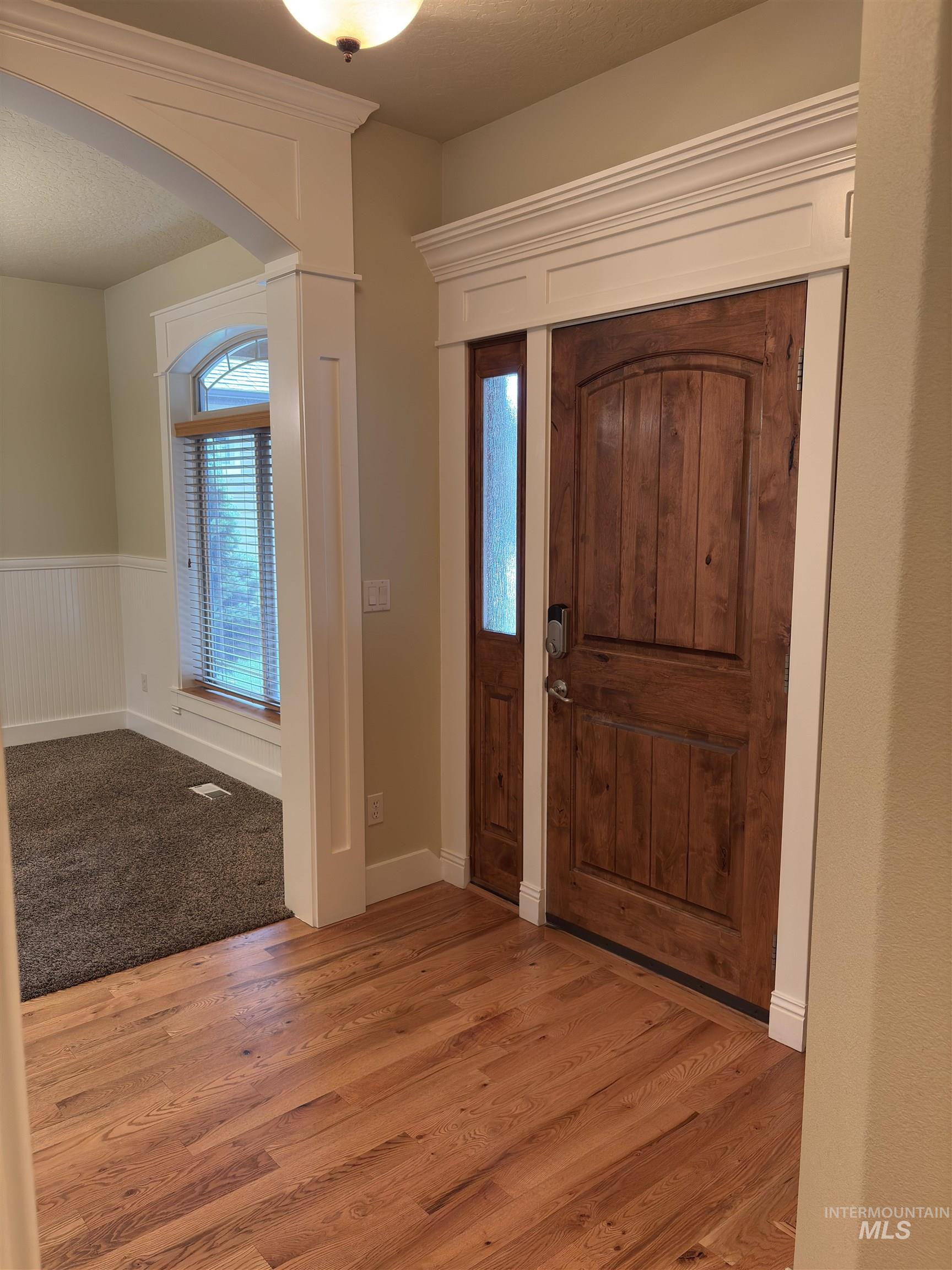 2310 W Herron Loop, Nampa, Idaho 83686, 3 Bedrooms, 2 Bathrooms, Residential For Sale, Price $474,900,MLS 98953130