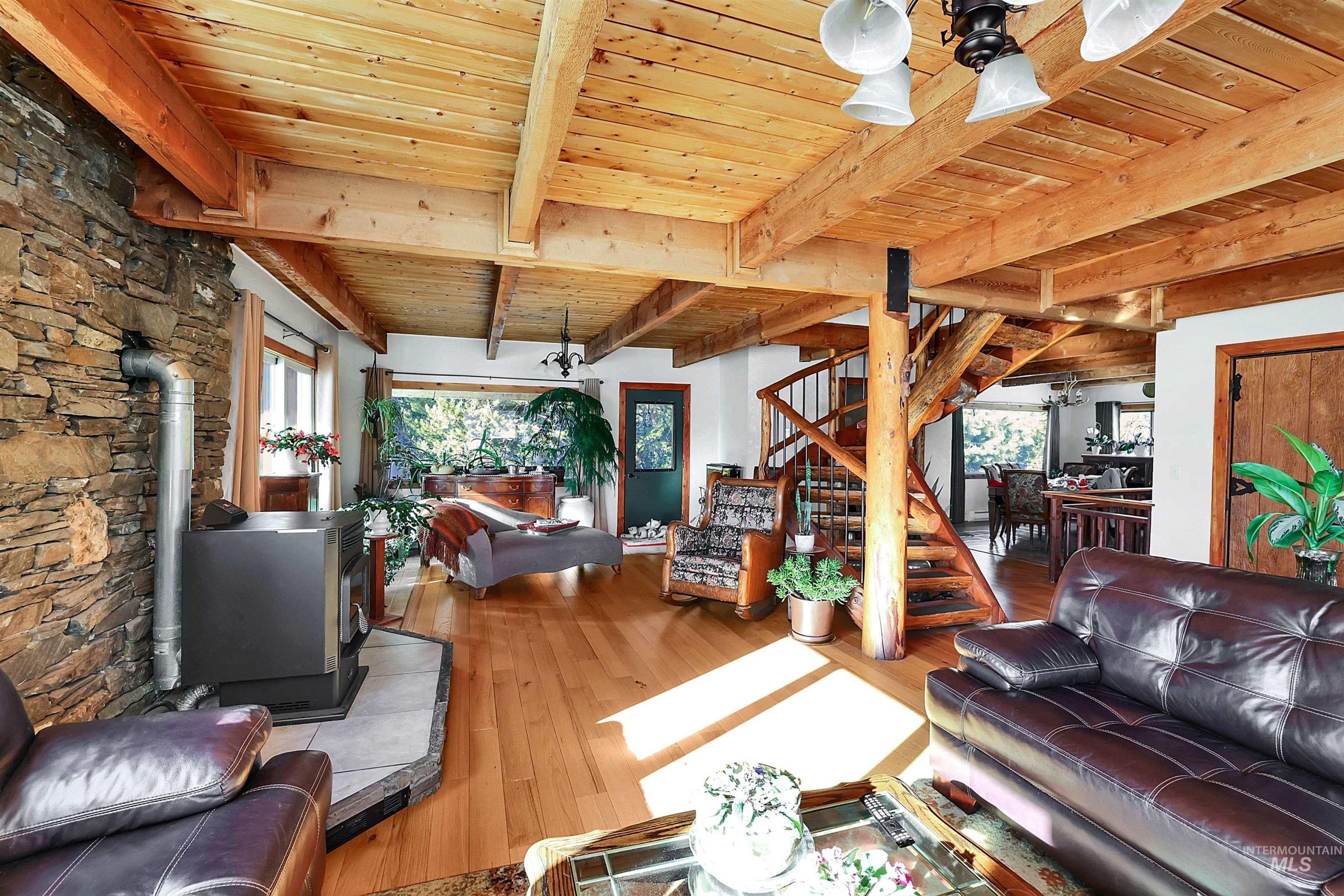 97 Coy Rd, McCall, Idaho 83638, 4 Bedrooms, 2.5 Bathrooms, Residential For Sale, Price $950,000,MLS 98953175