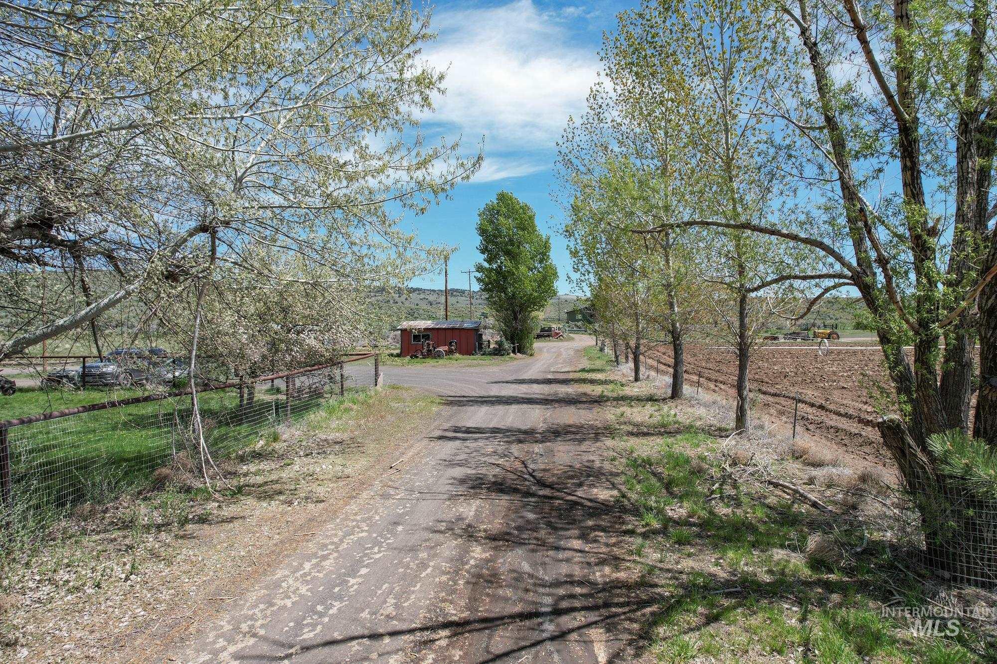43151 Eagle Ln, Burns, Oregon 97720, 2 Bedrooms, 2 Bathrooms, Farm & Ranch For Sale, Price $1,100,000,MLS 98953253