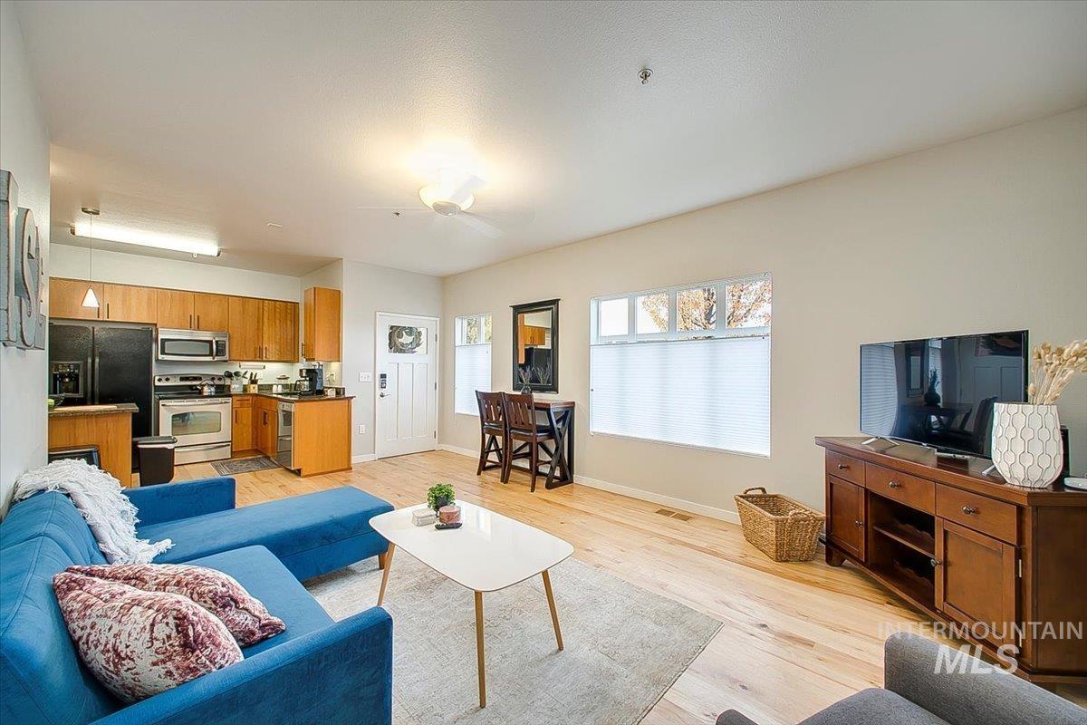 1463 W Grand Ave #104, Boise, Idaho 83702, 2 Bedrooms, 1 Bathroom, Residential Income For Sale, Price $399,900,MLS 98953351