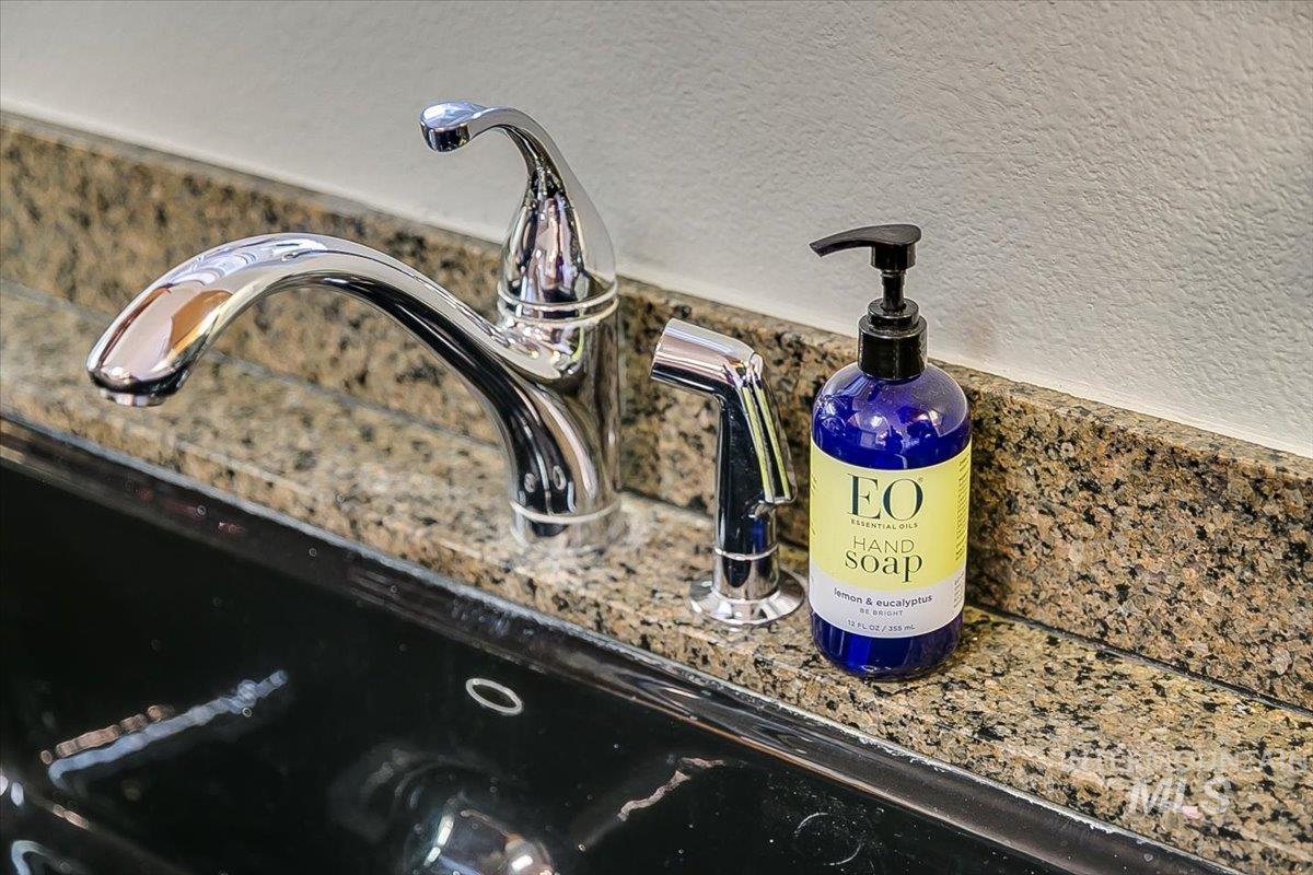 1463 W Grand Ave #104, Boise, Idaho 83702, 2 Bedrooms, 1 Bathroom, Residential Income For Sale, Price $399,900,MLS 98953351