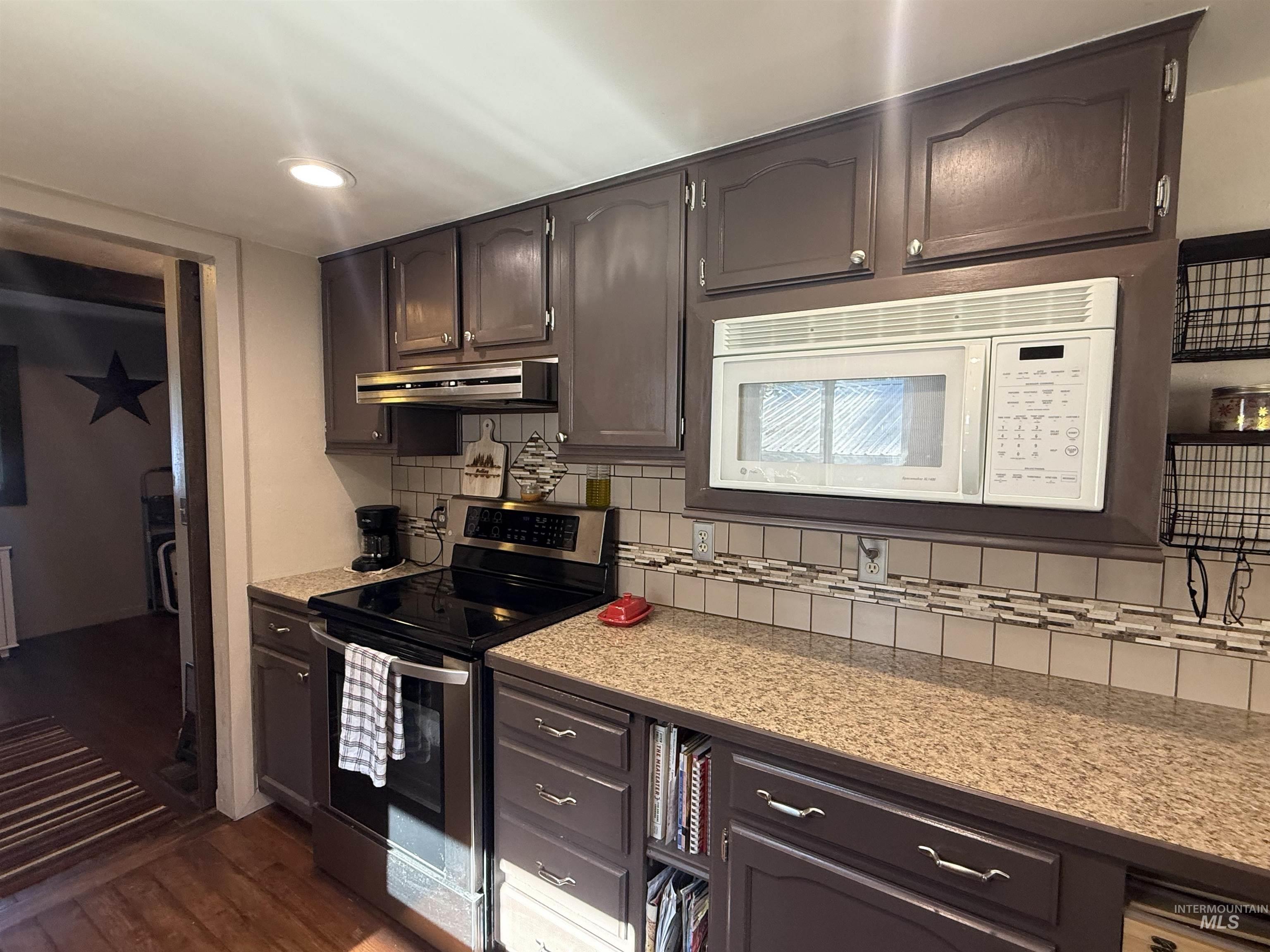 403 138th, Orofino, Idaho 83544, 4 Bedrooms, 2 Bathrooms, Residential For Sale, Price $359,900,MLS 98953377