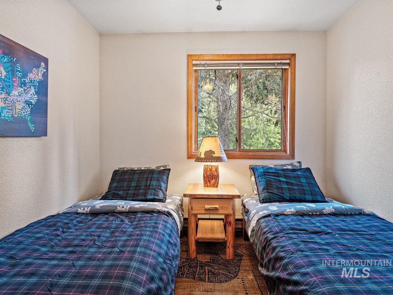 601 Hemlock St., McCall, Idaho 83638, 2 Bedrooms, 1 Bathroom, Residential For Sale, Price $425,000,MLS 98953407