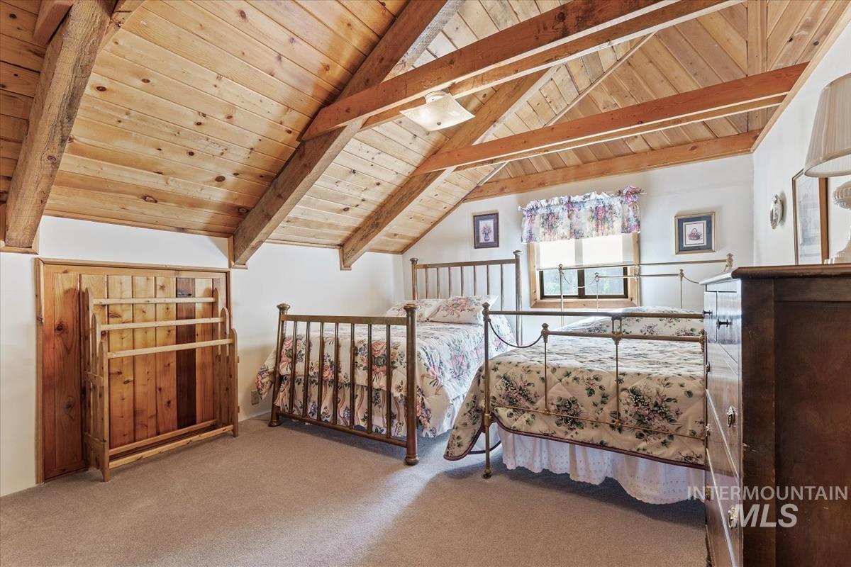 117 Alder Dr, Lowman, Idaho 83637, 4 Bedrooms, 2 Bathrooms, Residential For Sale, Price $575,000,MLS 98953414