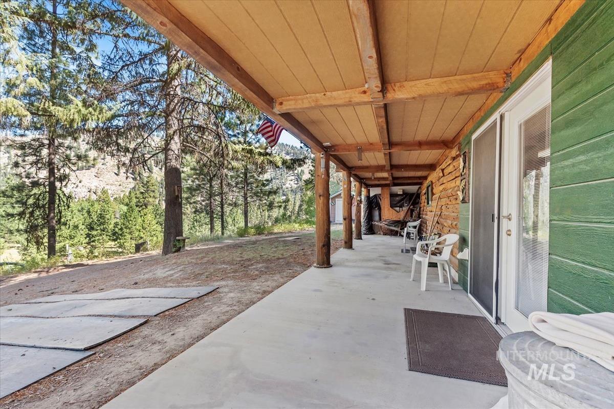 117 Alder Dr, Lowman, Idaho 83637, 4 Bedrooms, 2 Bathrooms, Residential For Sale, Price $575,000, 98953414