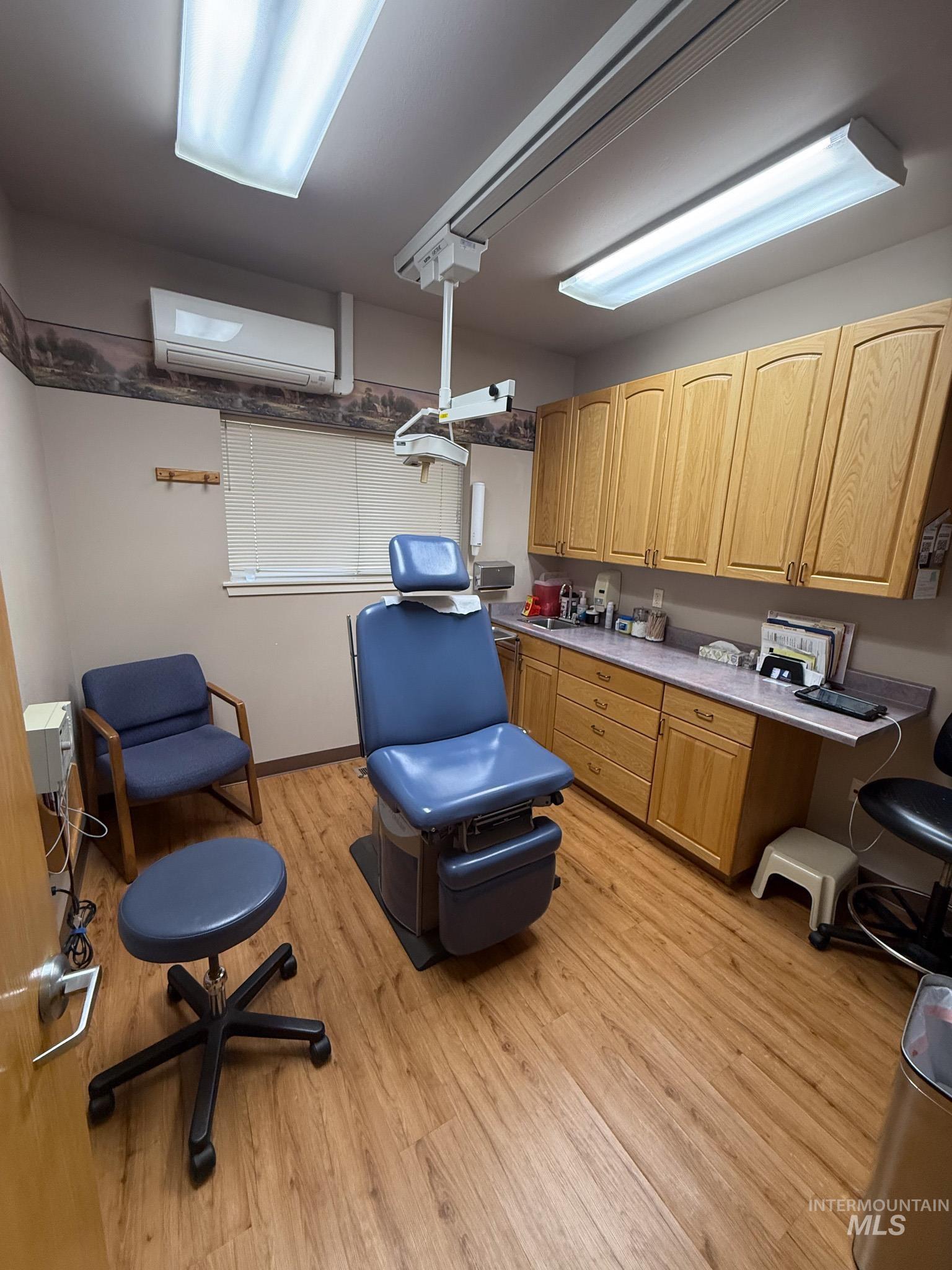 811 NW 12th St, Fruitland, Idaho 83619, 10 Rooms, Business/Commercial For Sale, Price $55,200,MLS 98953449