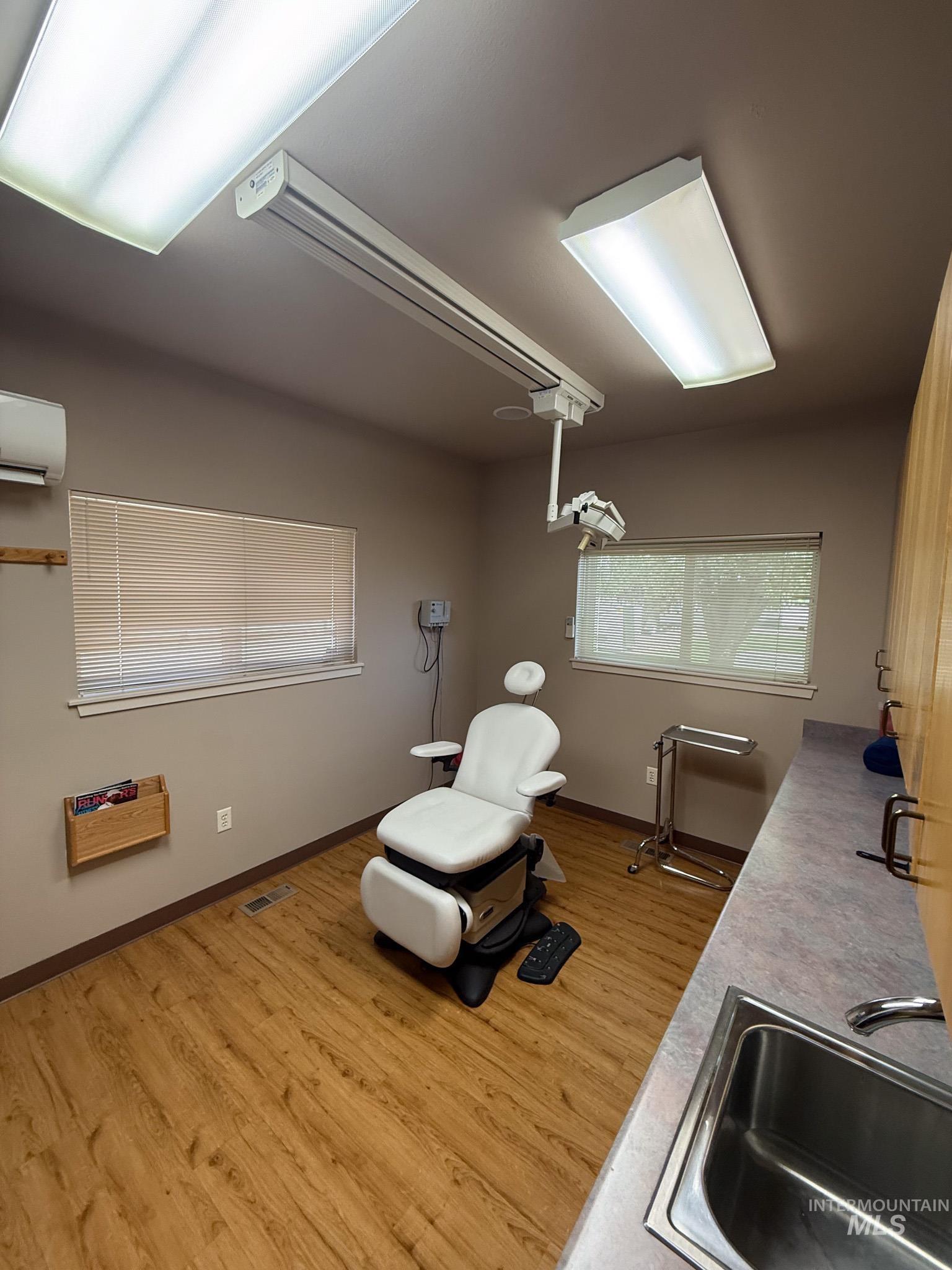 811 NW 12th St, Fruitland, Idaho 83619, 10 Rooms, Business/Commercial For Sale, Price $55,200,MLS 98953449