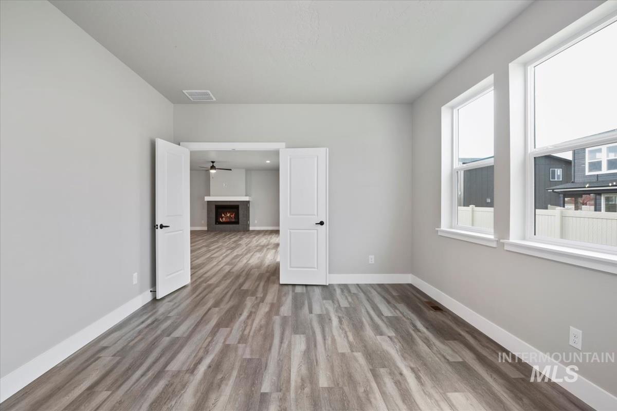 6227 S Corsican, Meridian, Idaho 83642, 3 Bedrooms, 2 Bathrooms, Residential For Sale, Price $649,900,MLS 98953472