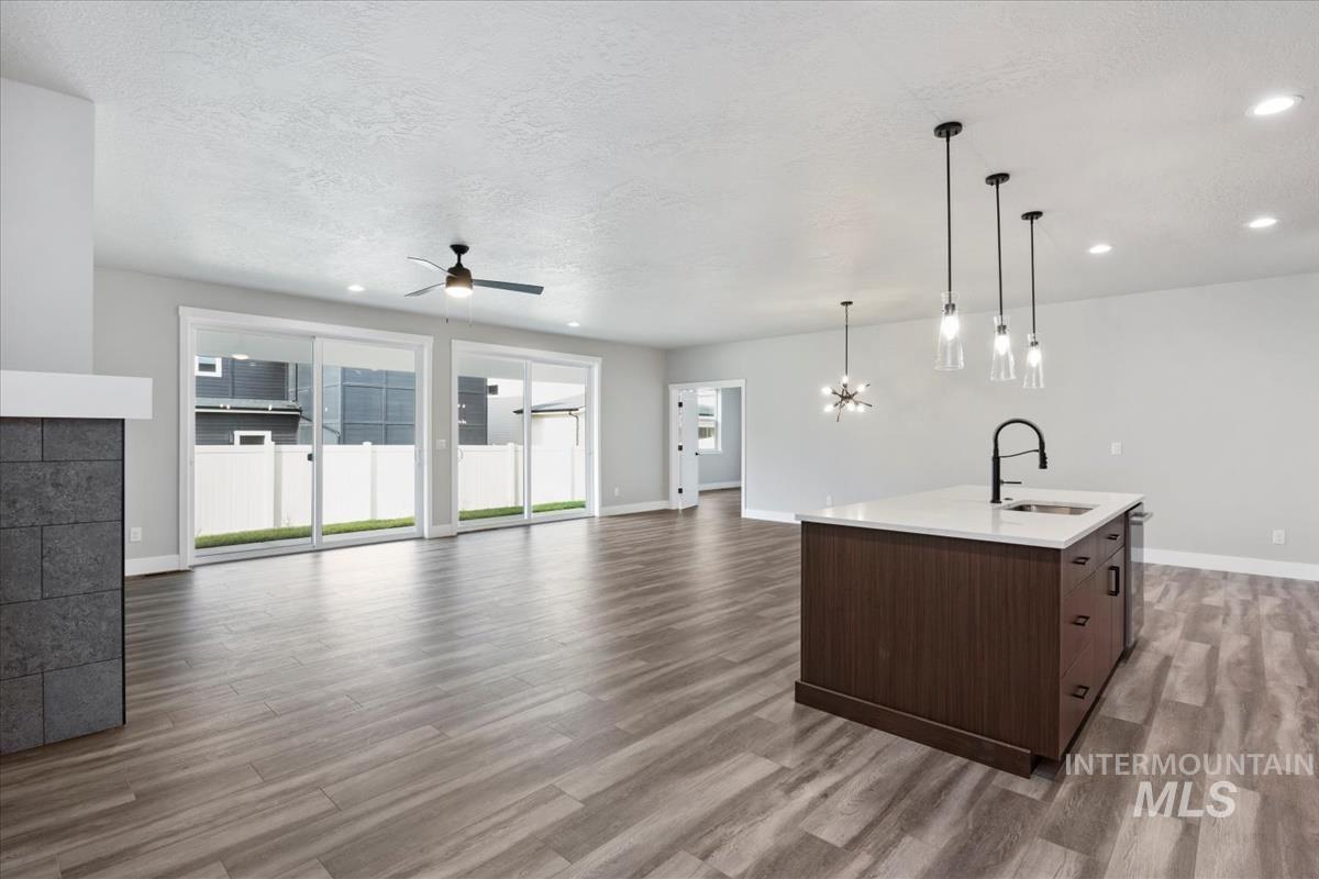 6227 S Corsican, Meridian, Idaho 83642, 3 Bedrooms, 2 Bathrooms, Residential For Sale, Price $649,900,MLS 98953472