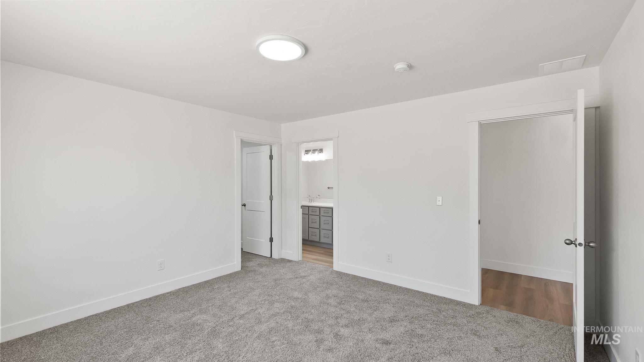 1440 Castle Way, Emmett, Idaho 83617-0000, 3 Bedrooms, 2 Bathrooms, Residential For Sale, Price $434,000,MLS 98953522