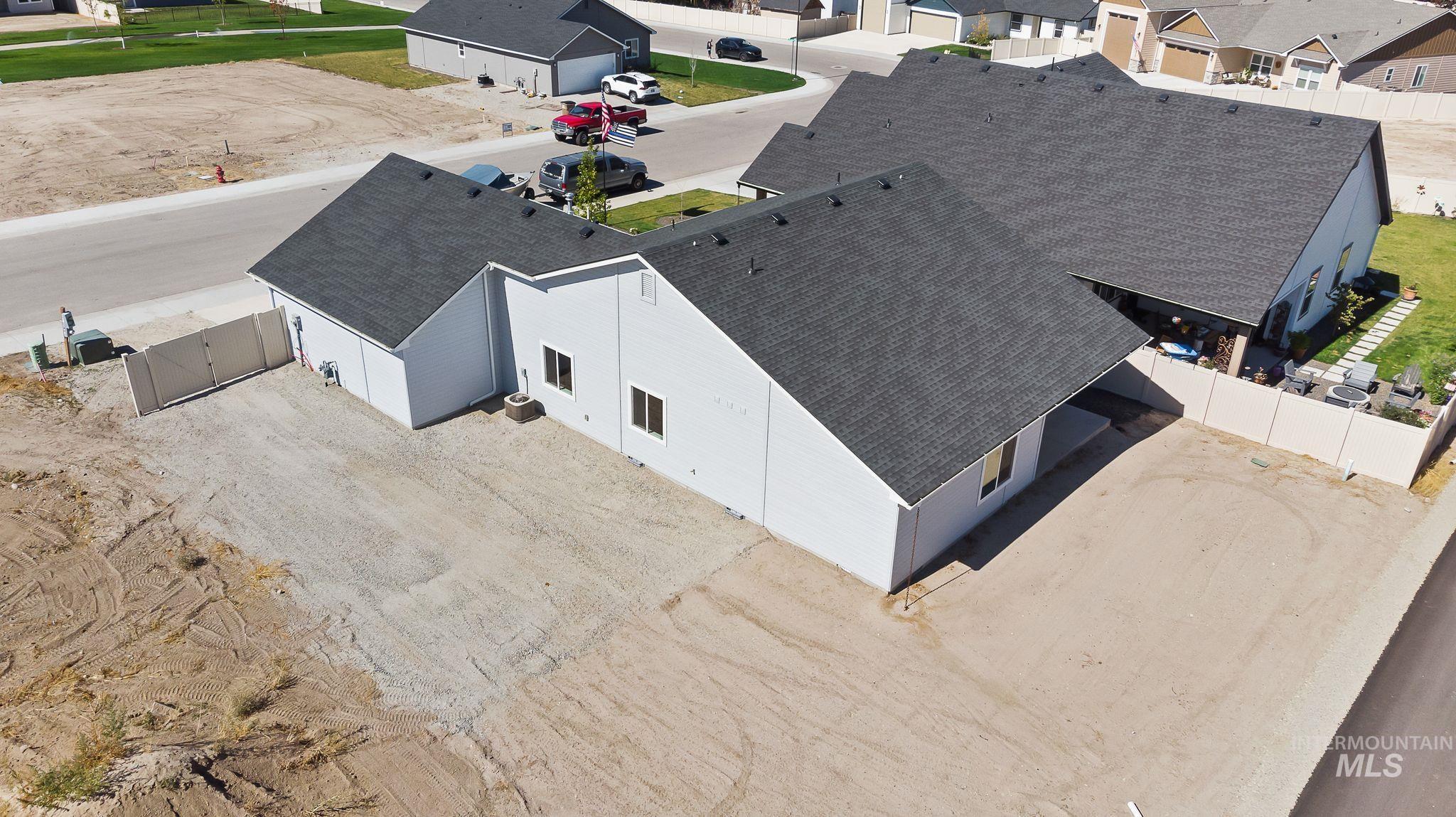 1440 Castle Way, Emmett, Idaho 83617-0000, 3 Bedrooms, 2 Bathrooms, Residential For Sale, Price $434,000,MLS 98953522