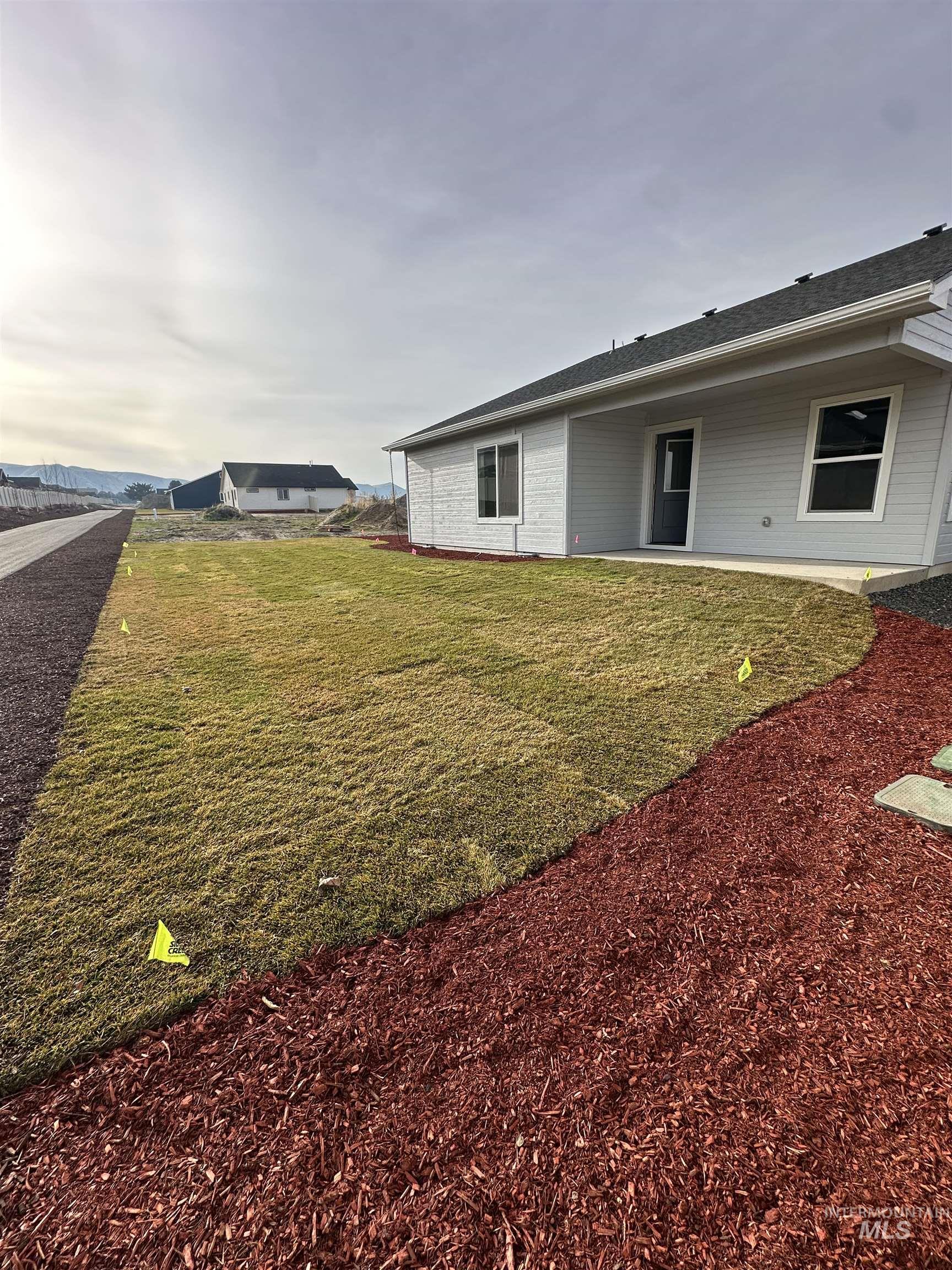 1440 Castle Way, Emmett, Idaho 83617-0000, 3 Bedrooms, 2 Bathrooms, Residential For Sale, Price $434,000,MLS 98953522