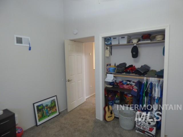 2710 Scenic Hills Drive, Clarkston, Washington 99403, 3 Bedrooms, 2 Bathrooms, Residential For Sale, Price $450,000, 98953530