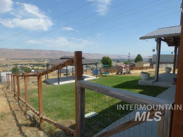 2710 Scenic Hills Drive, Clarkston, Washington 99403, 3 Bedrooms, 2 Bathrooms, Residential For Sale, Price $450,000, 98953530