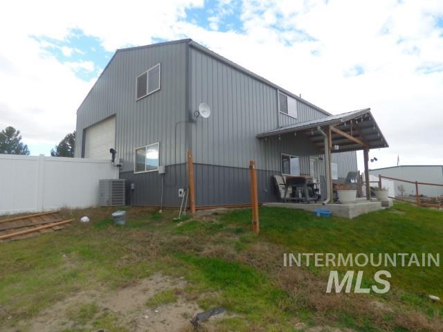 2710 Scenic Hills Drive, Clarkston, Washington 99403, 3 Bedrooms, 2 Bathrooms, Residential For Sale, Price $450,000, 98953530