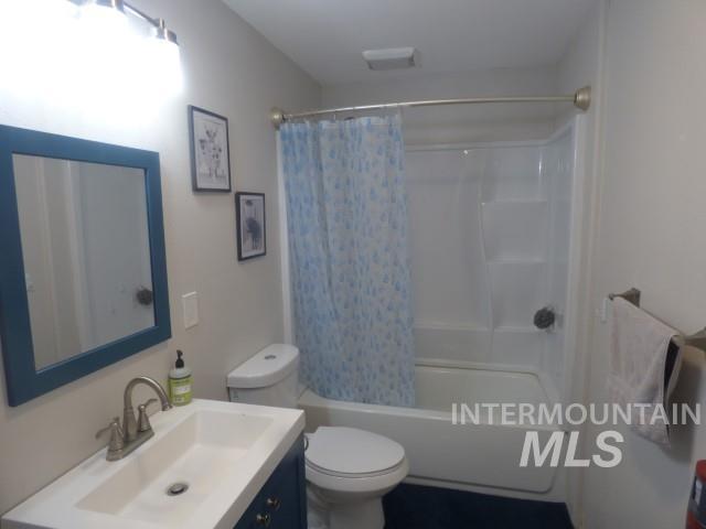 2710 Scenic Hills Drive, Clarkston, Washington 99403, 3 Bedrooms, 2 Bathrooms, Residential For Sale, Price $450,000, 98953530