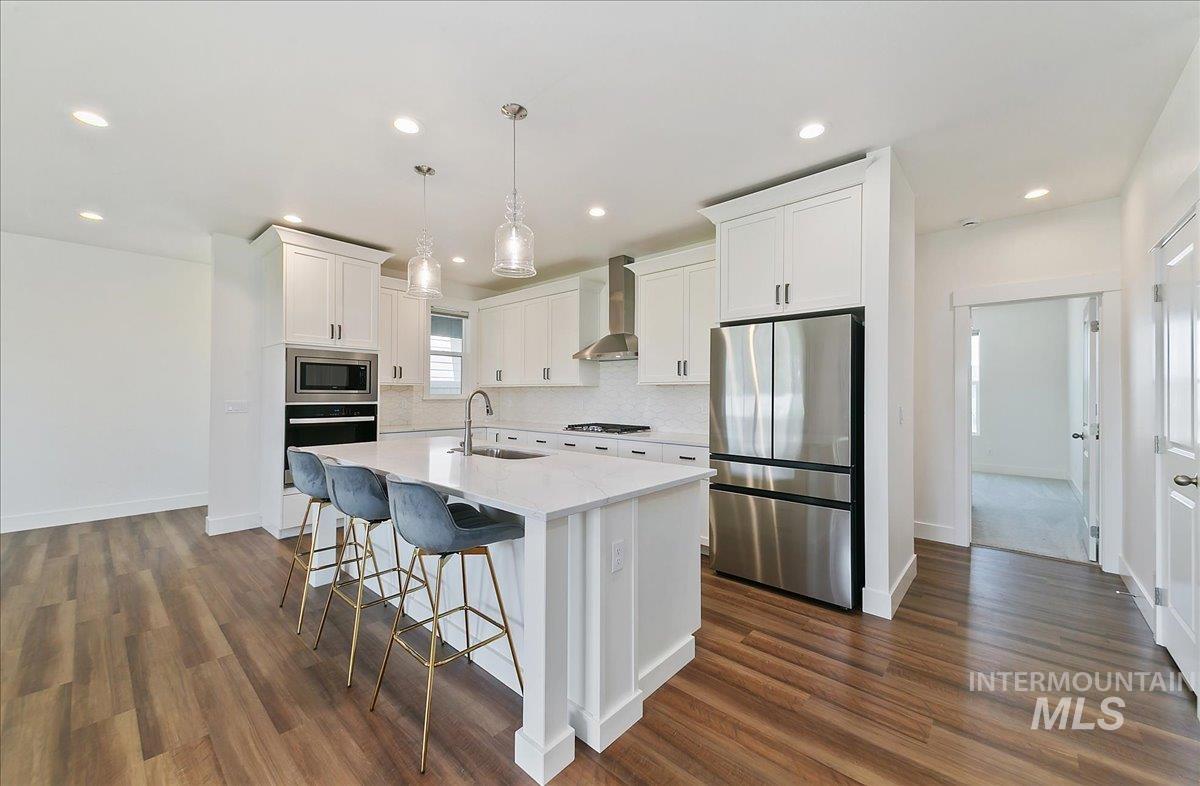 1739 N Burnam, Star, Idaho 83669, 3 Bedrooms, 2 Bathrooms, Residential For Sale, Price $499,900,MLS 98953540