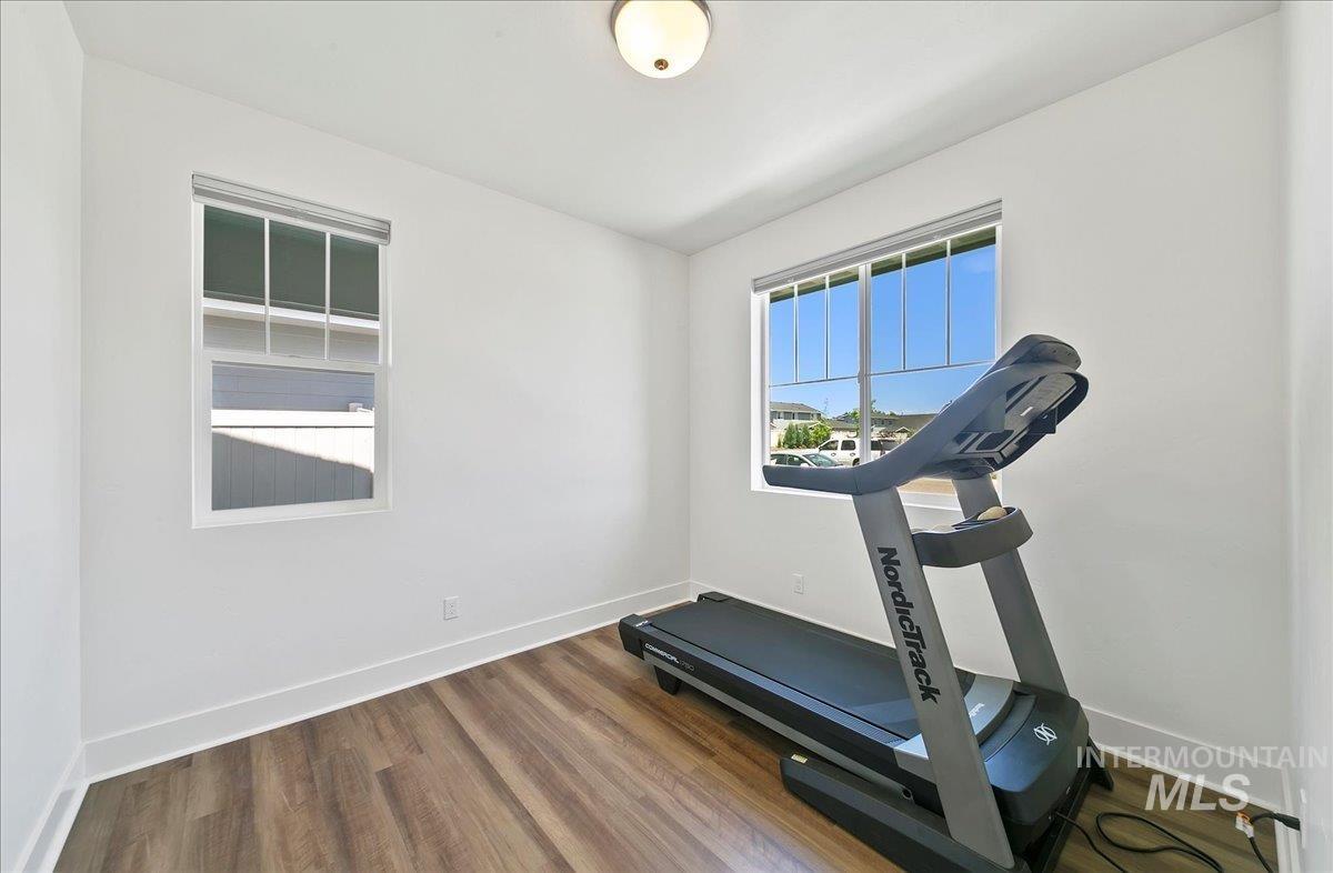 1739 N Burnam, Star, Idaho 83669, 3 Bedrooms, 2 Bathrooms, Residential For Sale, Price $499,900,MLS 98953540