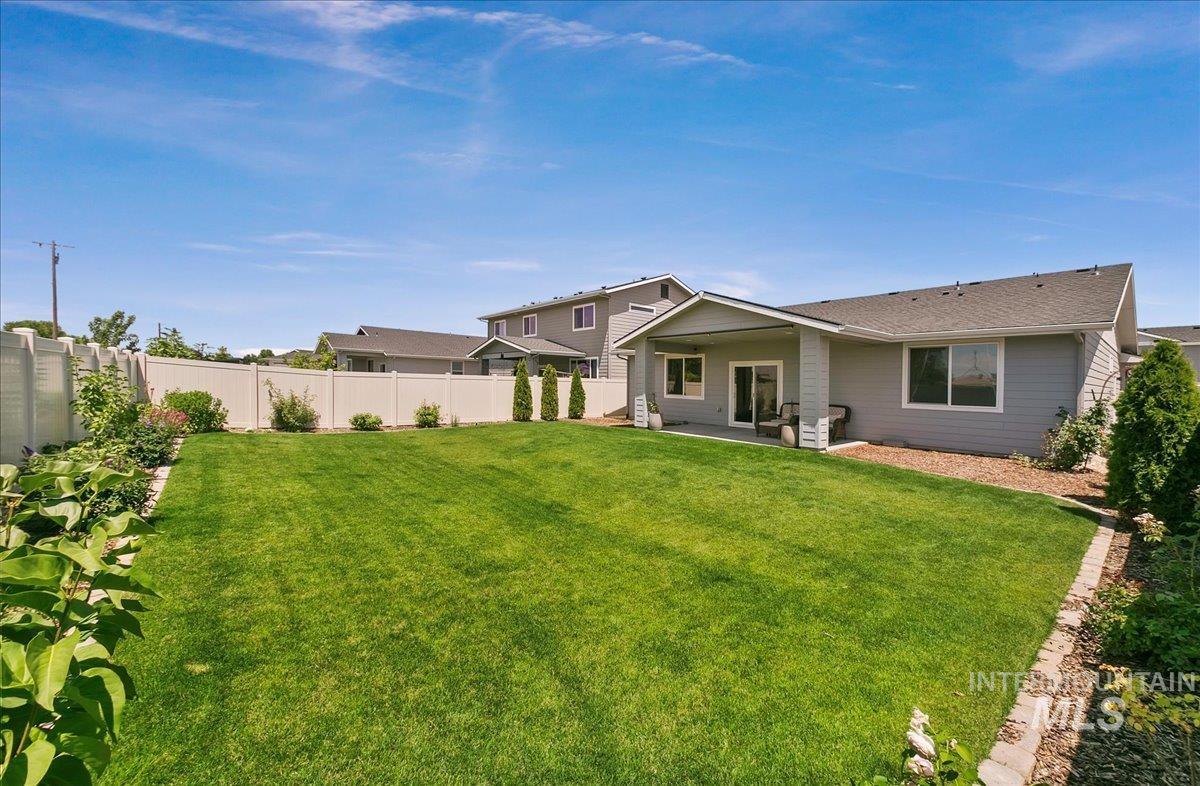 1739 N Burnam, Star, Idaho 83669, 3 Bedrooms, 2 Bathrooms, Residential For Sale, Price $499,900,MLS 98953540