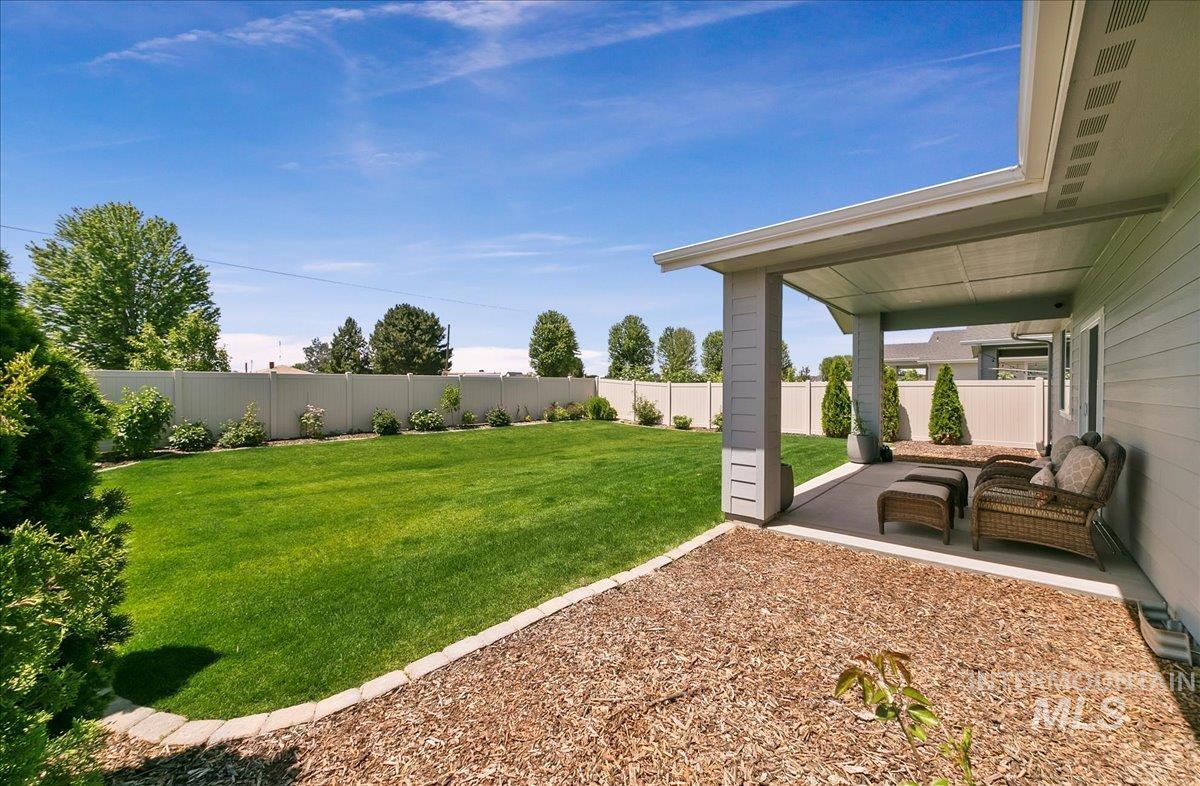 1739 N Burnam, Star, Idaho 83669, 3 Bedrooms, 2 Bathrooms, Residential For Sale, Price $499,900,MLS 98953540