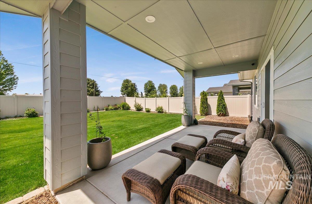 1739 N Burnam, Star, Idaho 83669, 3 Bedrooms, 2 Bathrooms, Residential For Sale, Price $499,900,MLS 98953540