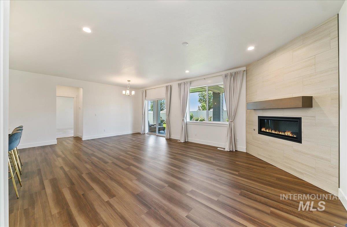 1739 N Burnam, Star, Idaho 83669, 3 Bedrooms, 2 Bathrooms, Residential For Sale, Price $499,900,MLS 98953540