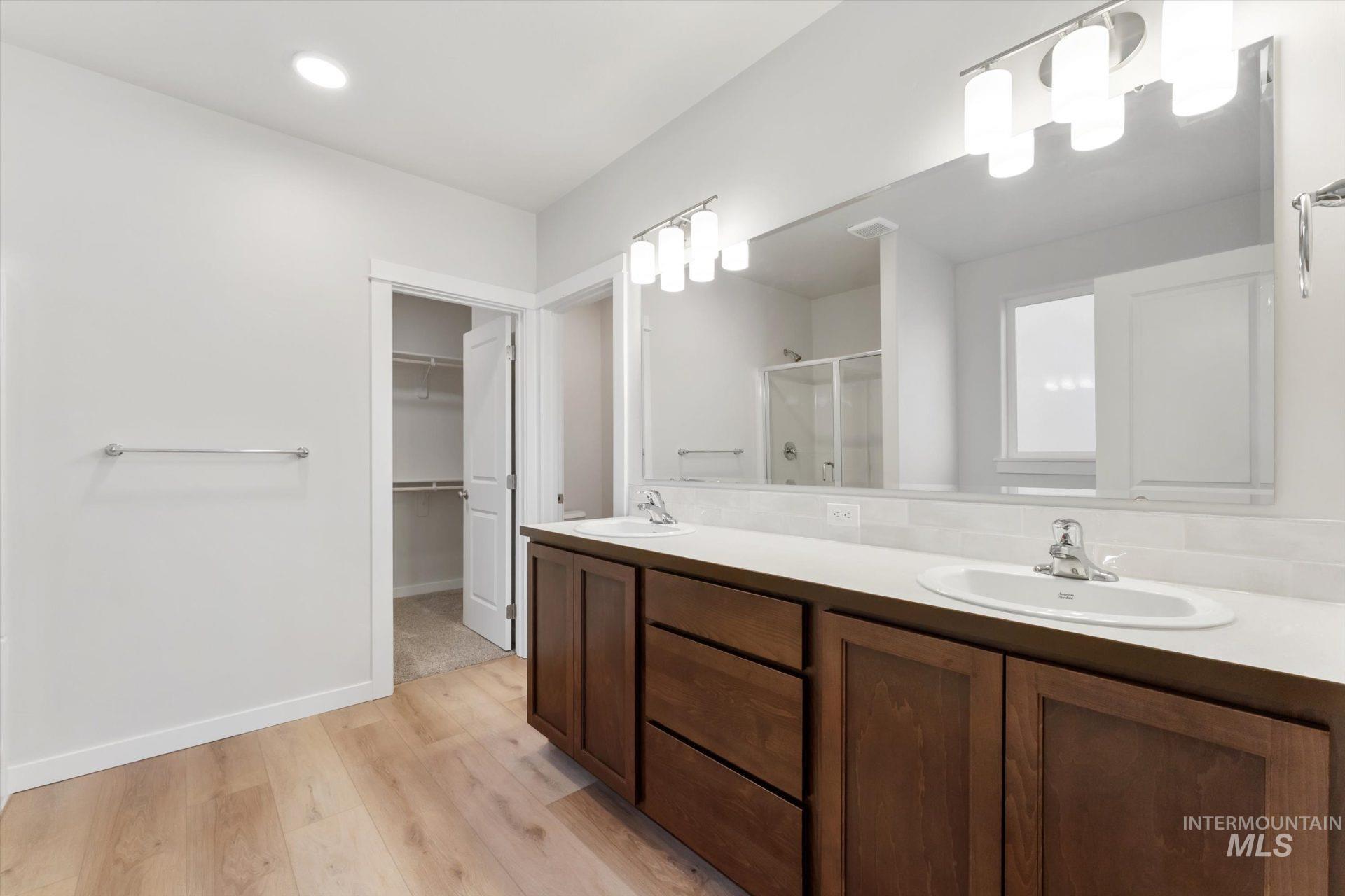 4930 E Buckwheat Dr., Nampa, Idaho 83686, 4 Bedrooms, 3 Bathrooms, Residential For Sale, Price $449,990,MLS 98953541